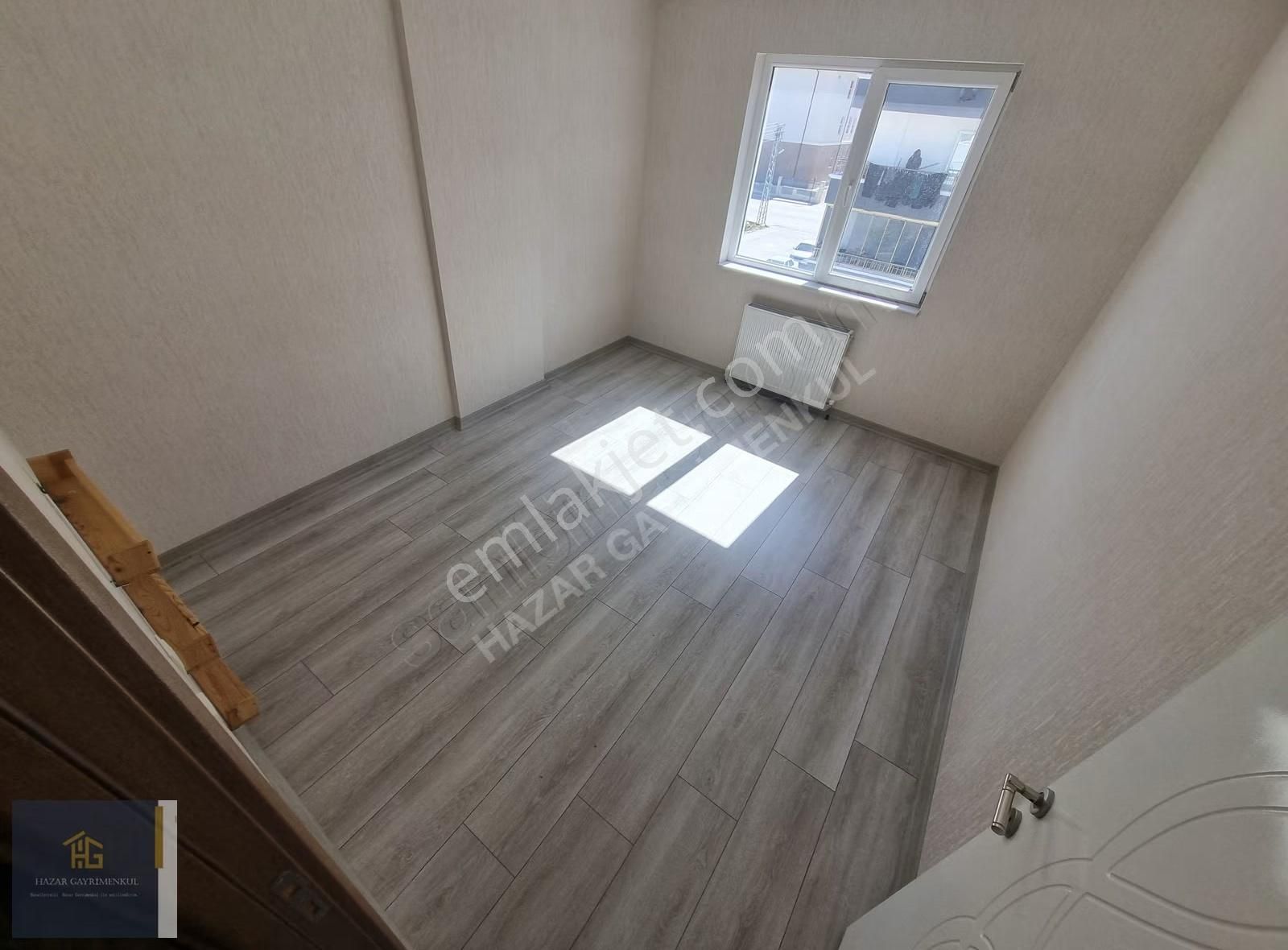 Hazardan-fırsat-okul Dibinde Kombi Petek Cam Balkon Ön Cephe 3+1 - Görsel 14