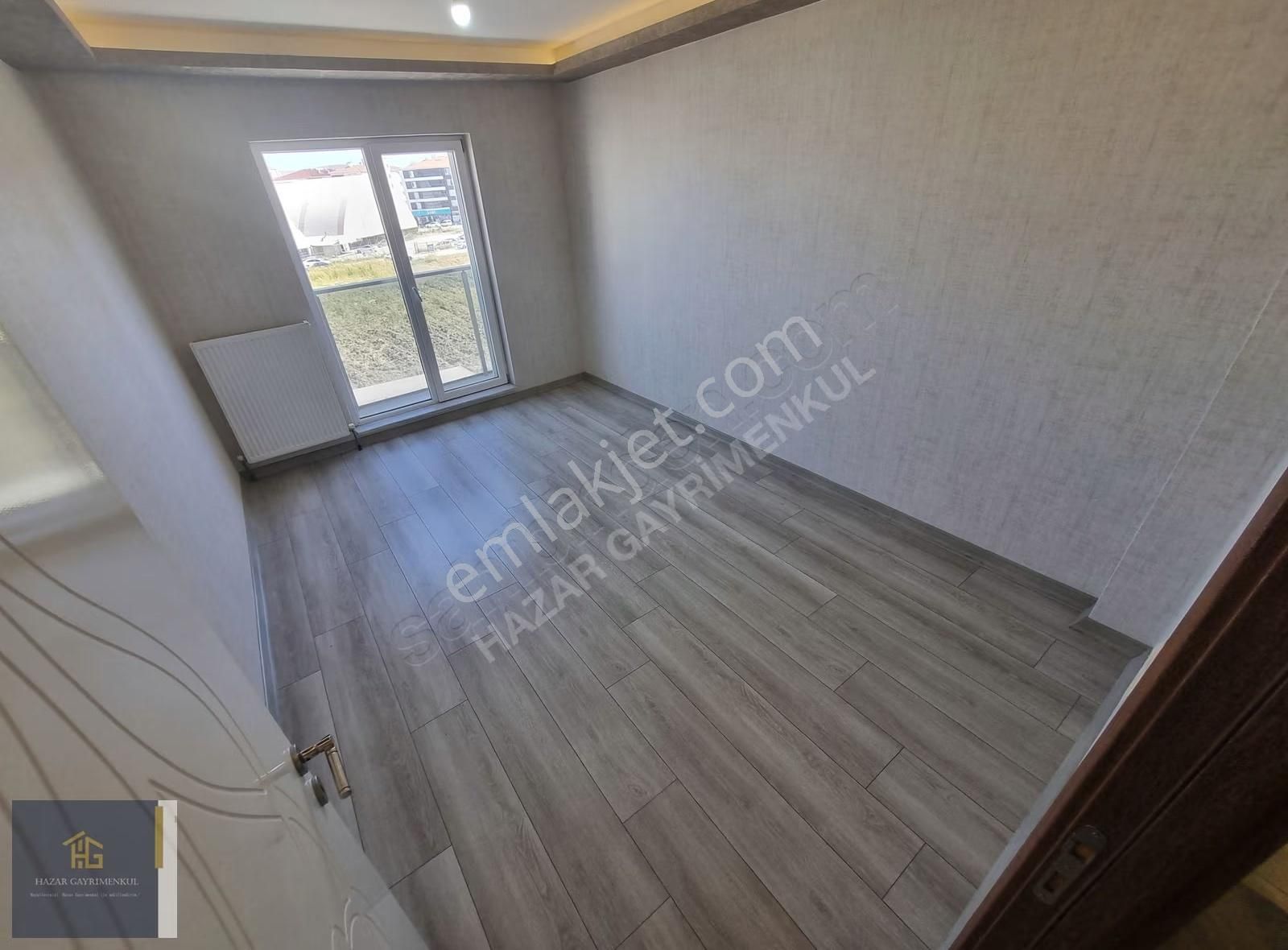 Hazardan-fırsat-okul Dibinde Kombi Petek Cam Balkon Ön Cephe 3+1 - Görsel 33