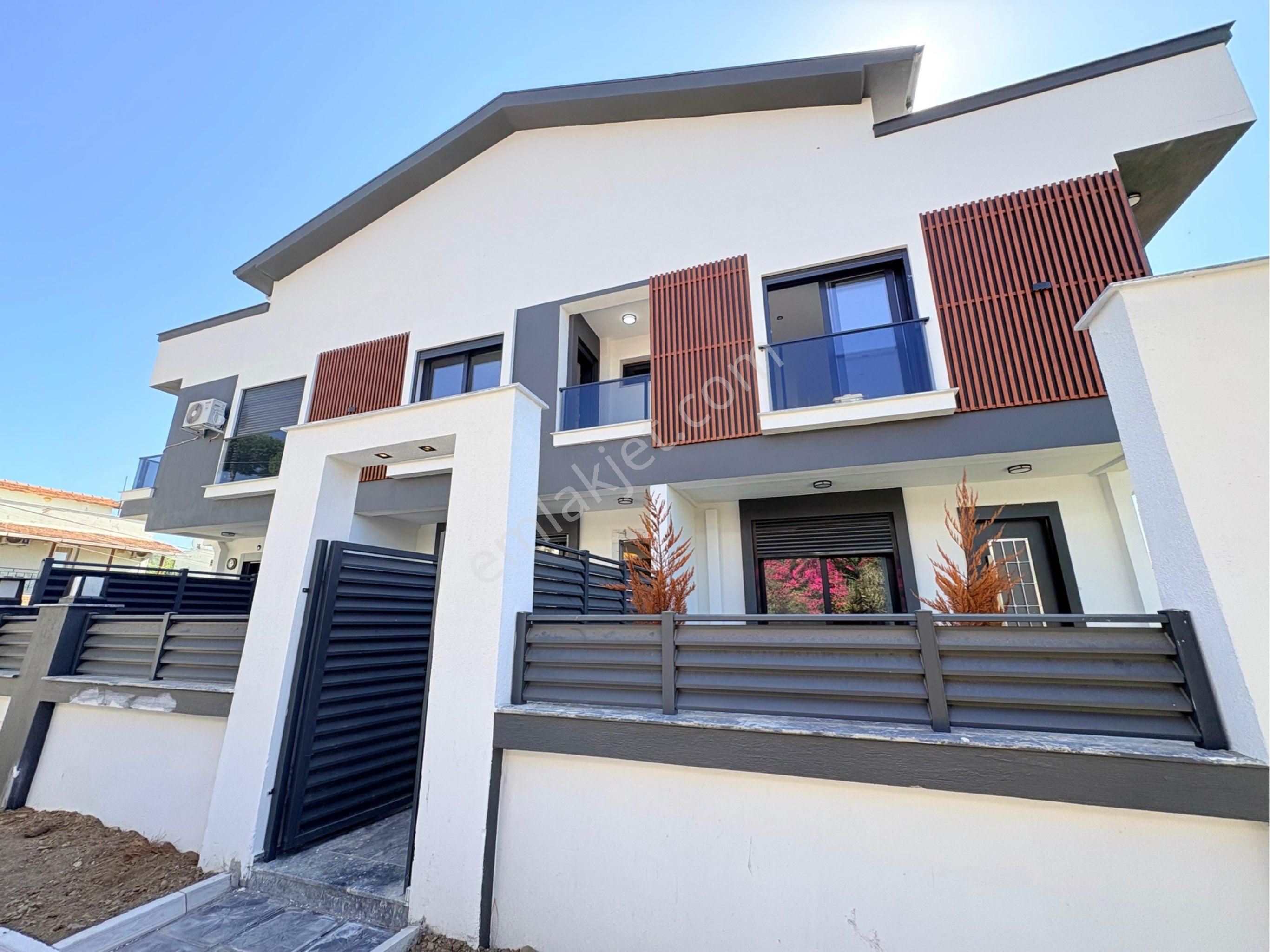 Özderede Ful Deniz Manzaralıve Otoparklı 3+1 Villa - Görsel 2