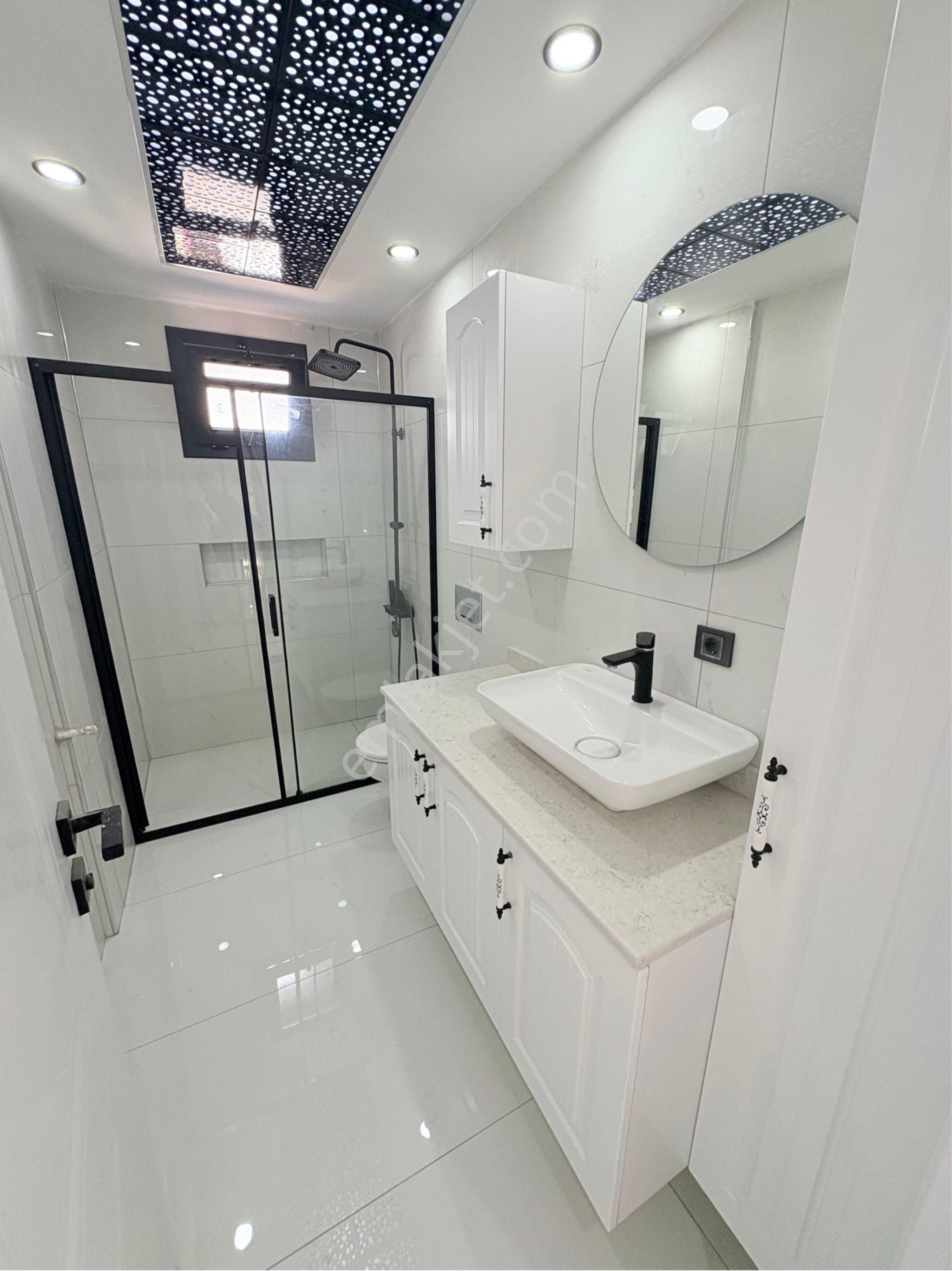 Özderede Ful Deniz Manzaralıve Otoparklı 3+1 Villa - Görsel 16