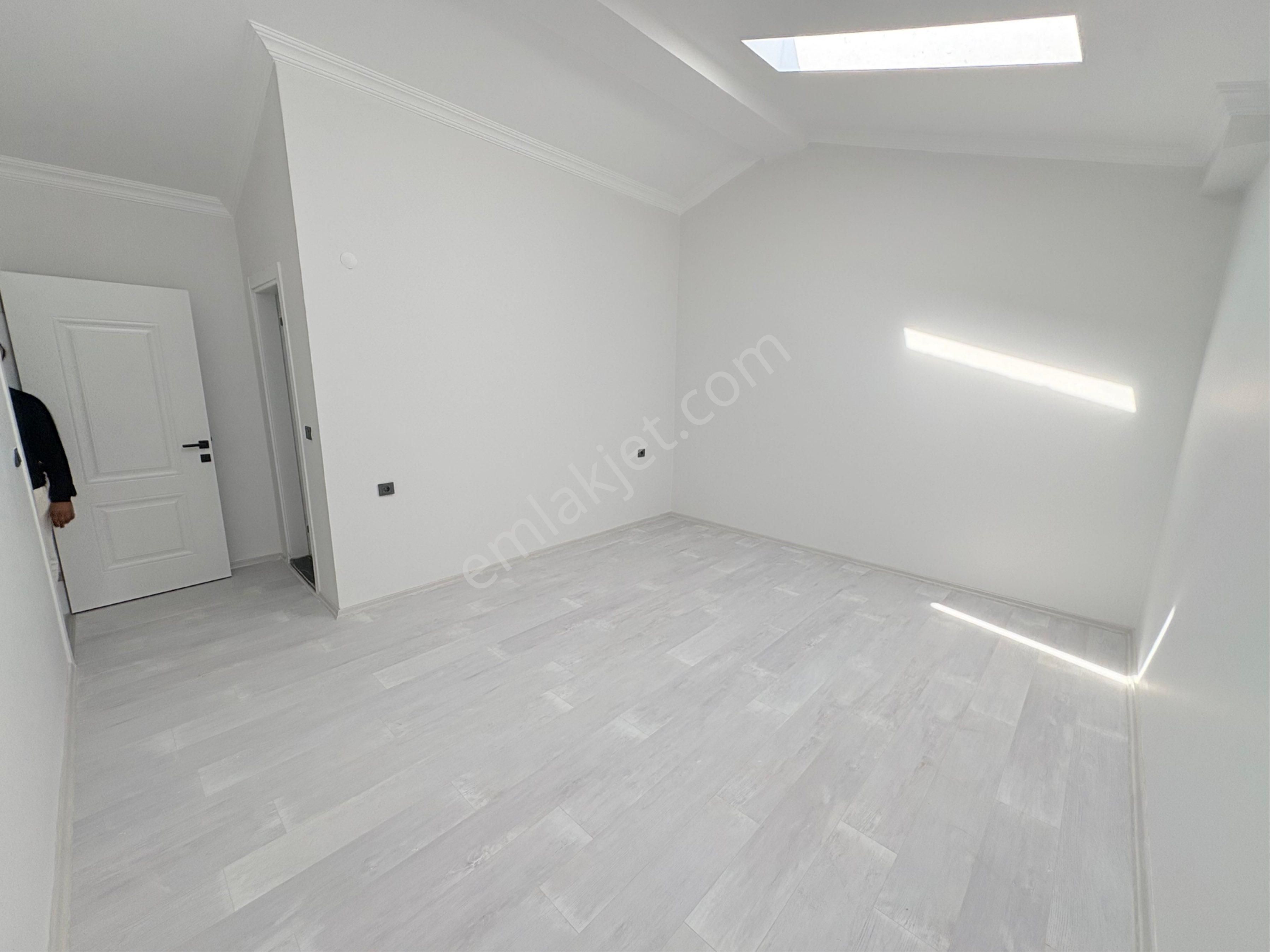 Özderede Ful Deniz Manzaralıve Otoparklı 3+1 Villa - Görsel 22