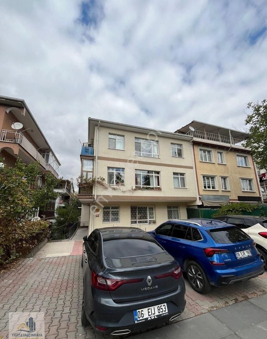 “ Yiğit & Yalçınkaya’dan “ Gazi Mahallesi Silahtar Caddesinde 2+1 Orta Kat Full Yenilenmiş Daire - Görsel 8