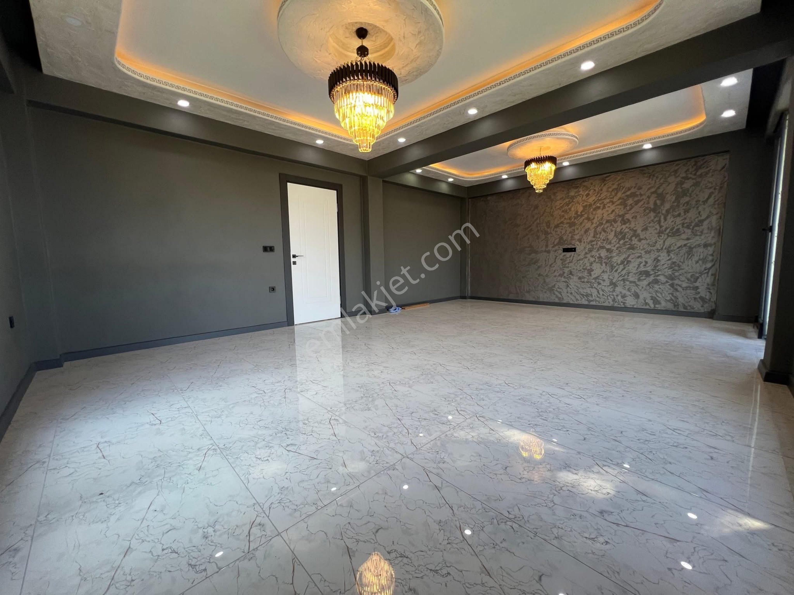 Karasu Aziziye Mah 313 M2 Arsa İçerisinde Tamamen Müstakil, Deniz Ve Göl Manzaralı 4+1 Satılık Villa - Görsel 7