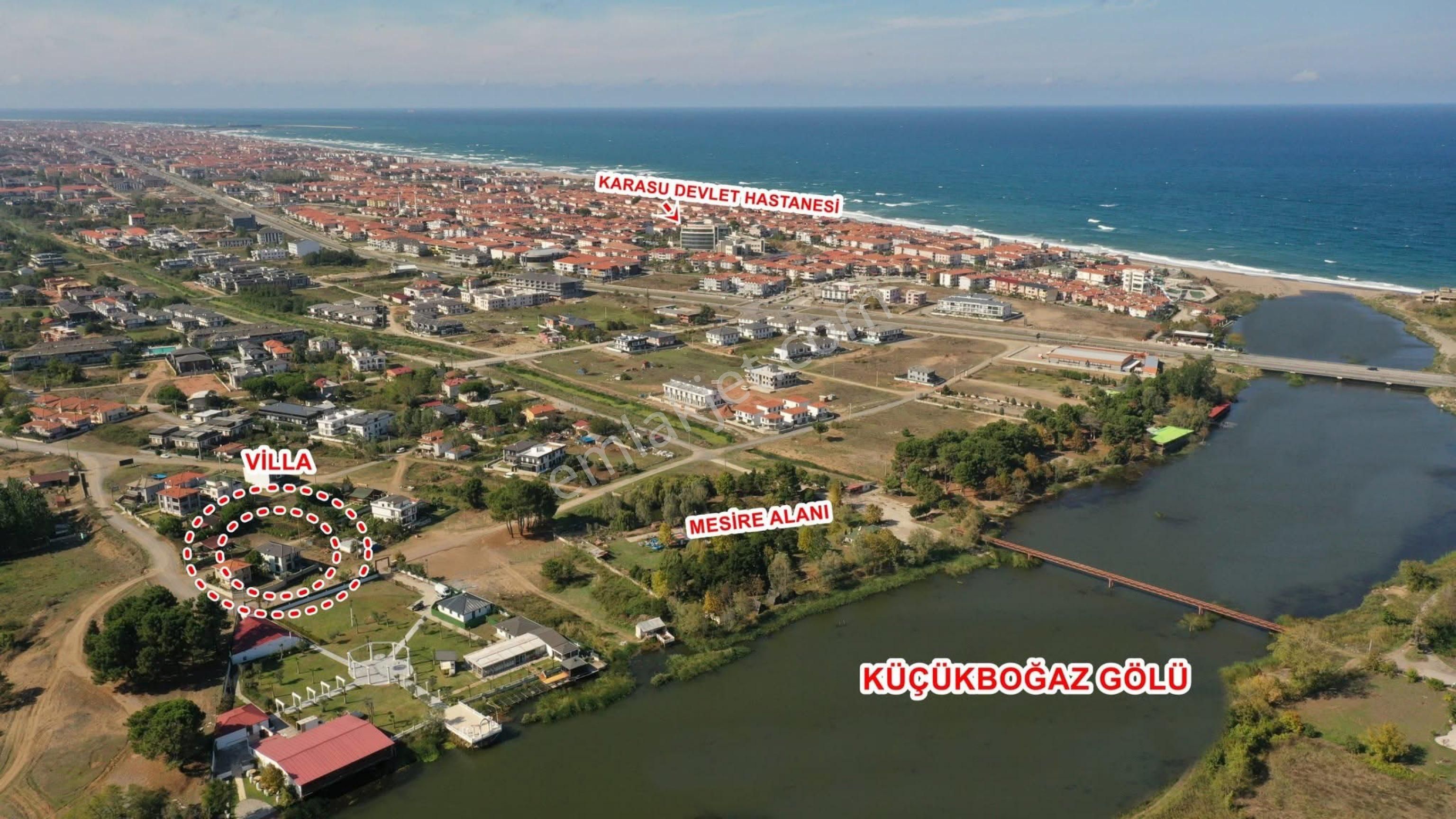 Karasu Aziziye Mah 313 M2 Arsa İçerisinde Tamamen Müstakil, Deniz Ve Göl Manzaralı 4+1 Satılık Villa - Görsel 6