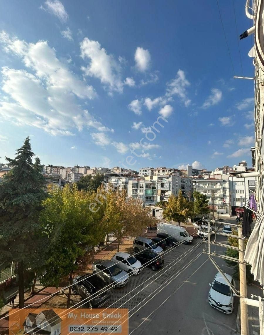 İzmir Yeşilyurt'da Satılık 3+1 Geniş Ferah Daire - Görsel 5