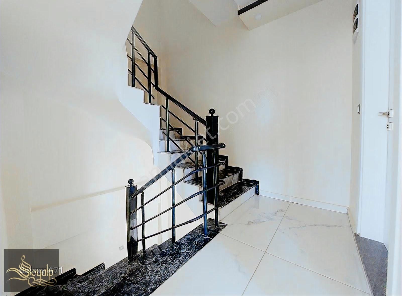 Didim'in Seyri Bu Villadan Yapılır 3+1 Deniz Manzaralı Satılık - Görsel 7