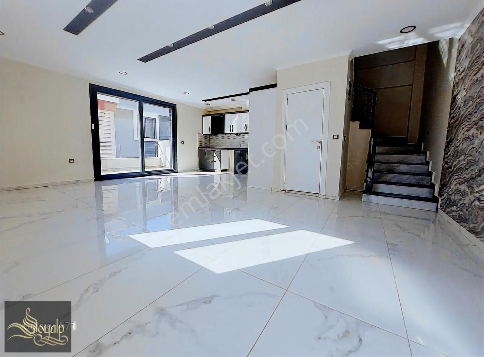 Didim'in Seyri Bu Villadan Yapılır 3+1 Deniz Manzaralı Satılık - Görsel 14