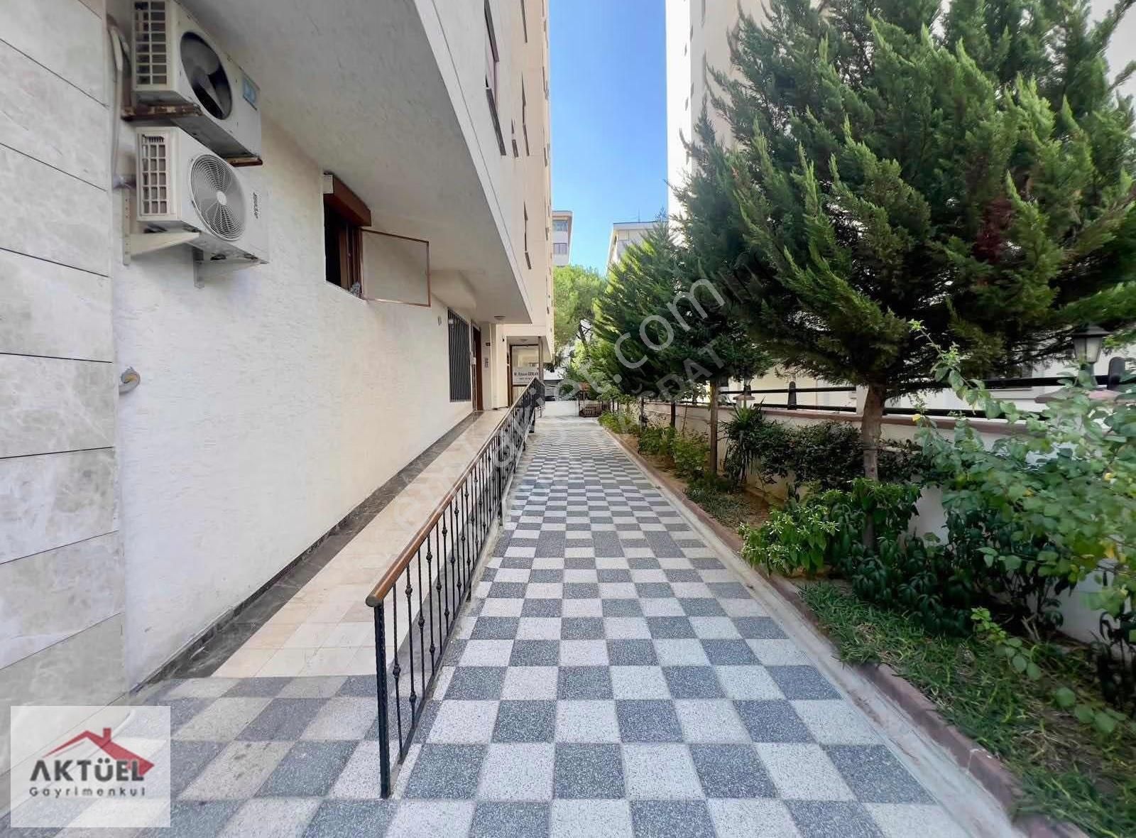 Suadiye'de Marmaraya Yakın 140 M2 Yeni Binada Balkonlu Lüx 3+1 - Görsel 3