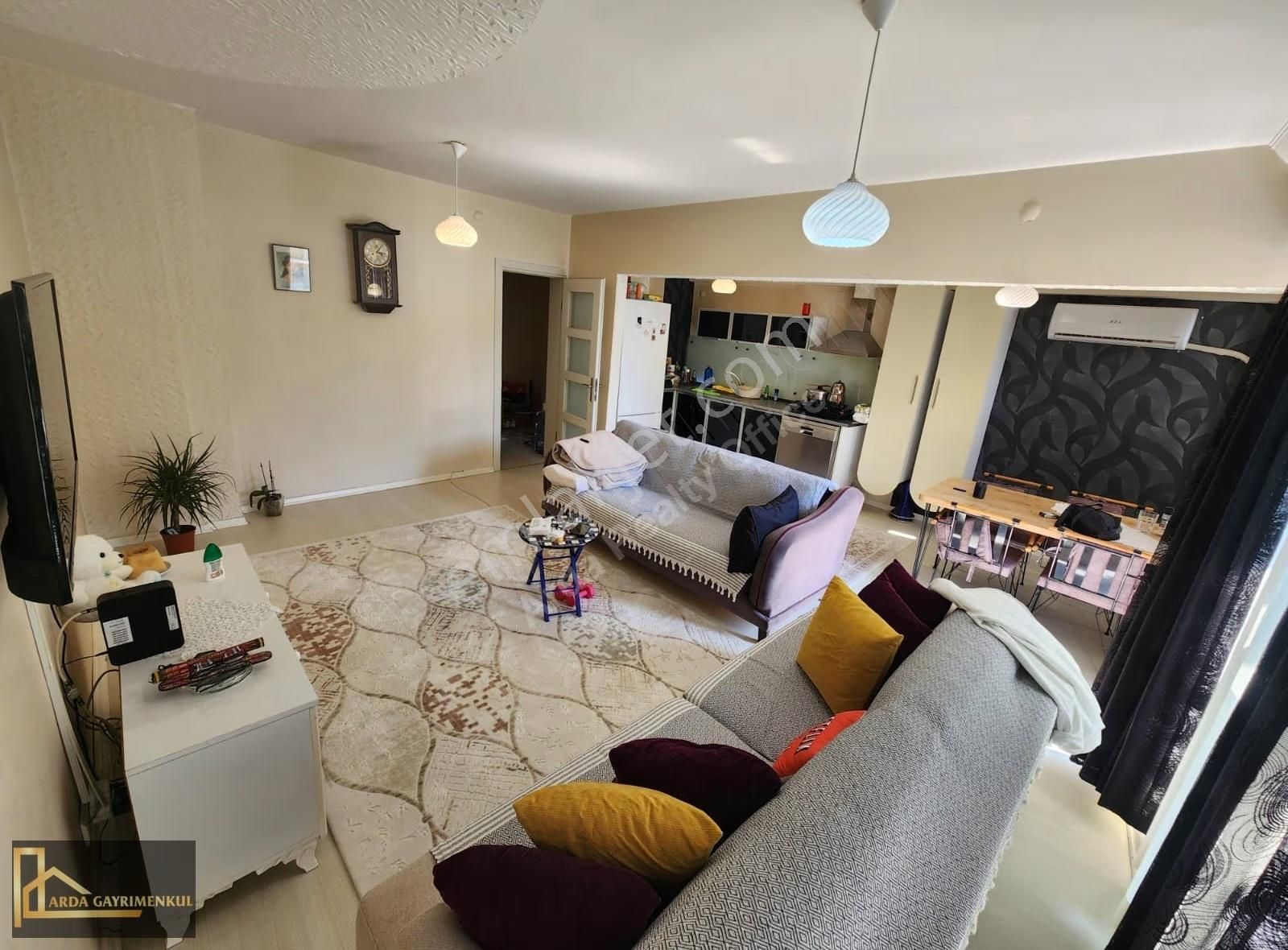 K.yaka Çocuk Yuvası Ve Çarşı Yakını Çift Cephe 2+1 105 M2 - Görsel 30