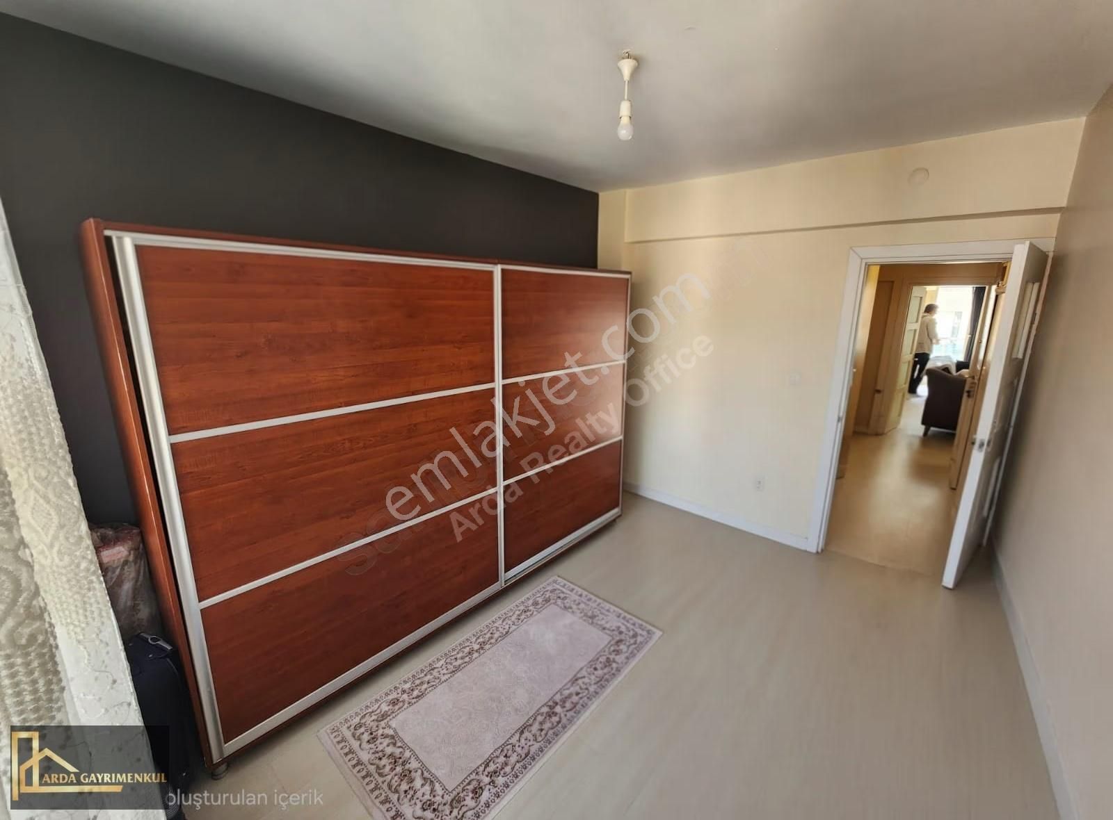 K.yaka Çocuk Yuvası Ve Çarşı Yakını Çift Cephe 2+1 105 M2 - Görsel 12