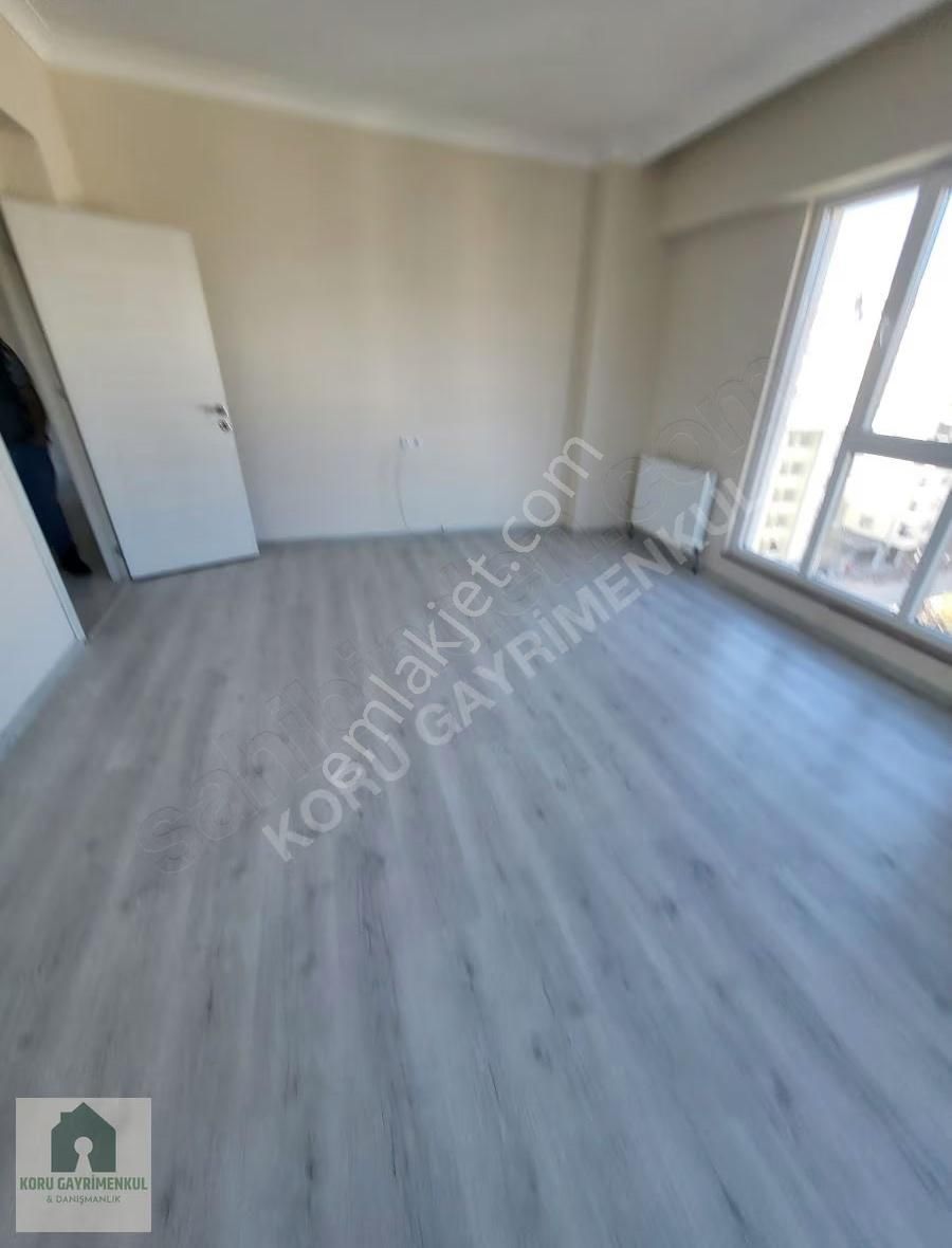 Koru Emlak'tan:2+1 İskanlı Fırsat Daire Kiralıktır - Görsel 4