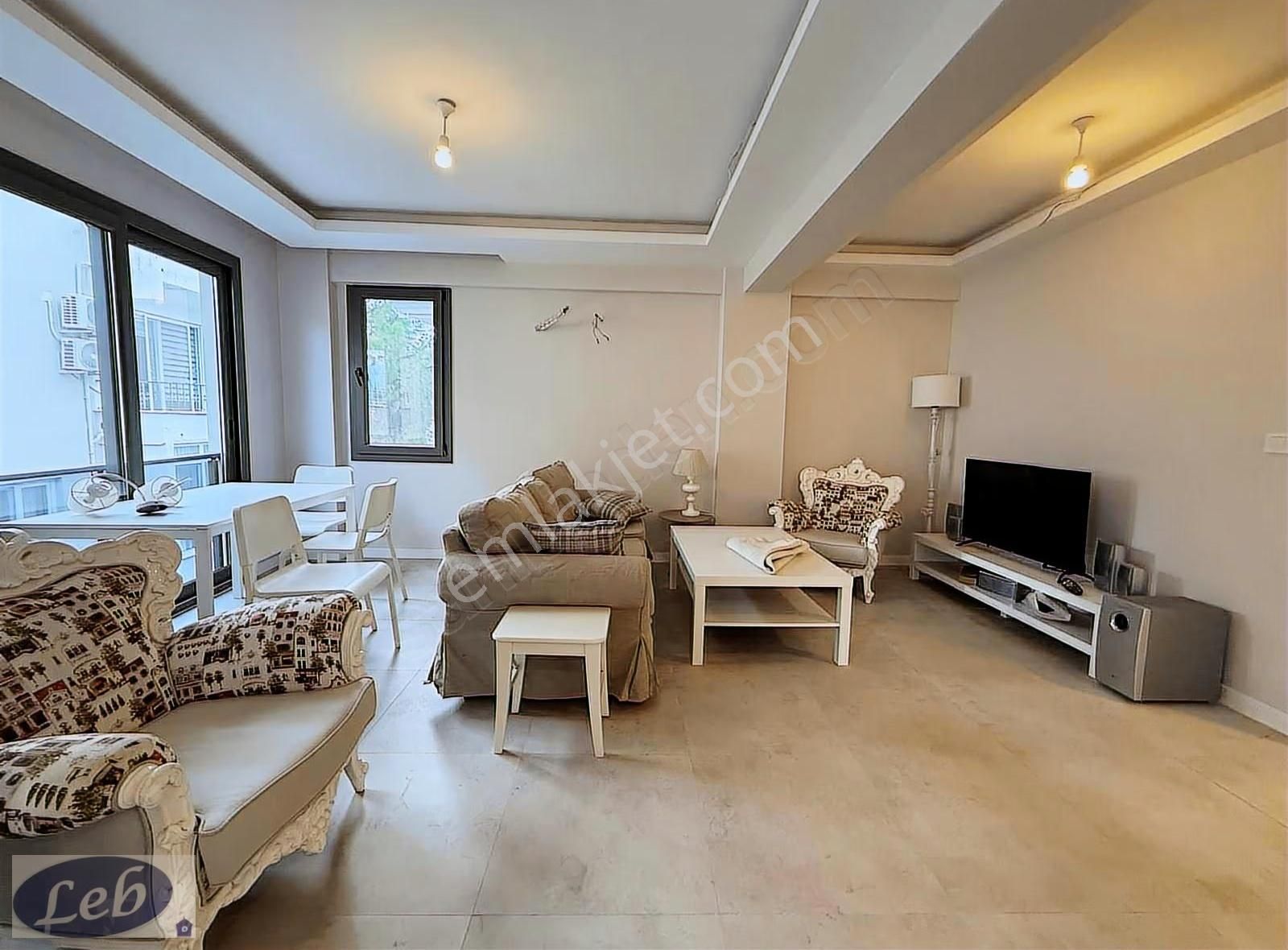 Fethıyede Şehir Merkezinde Sahile 250 M Konumda Satılık Daire - Görsel 6