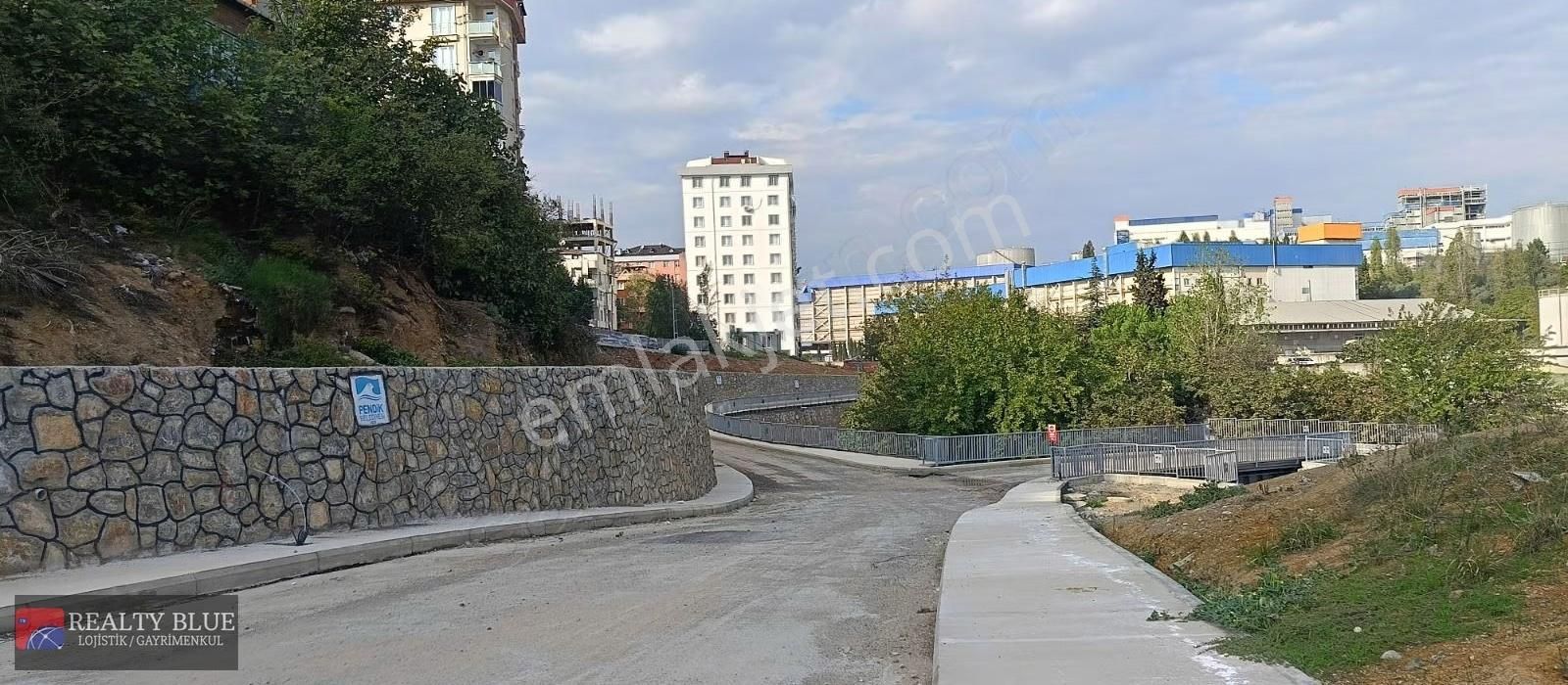 Pendik Kavakpınar Yola Cephe Satılık 204 M² Arsa - Görsel 3