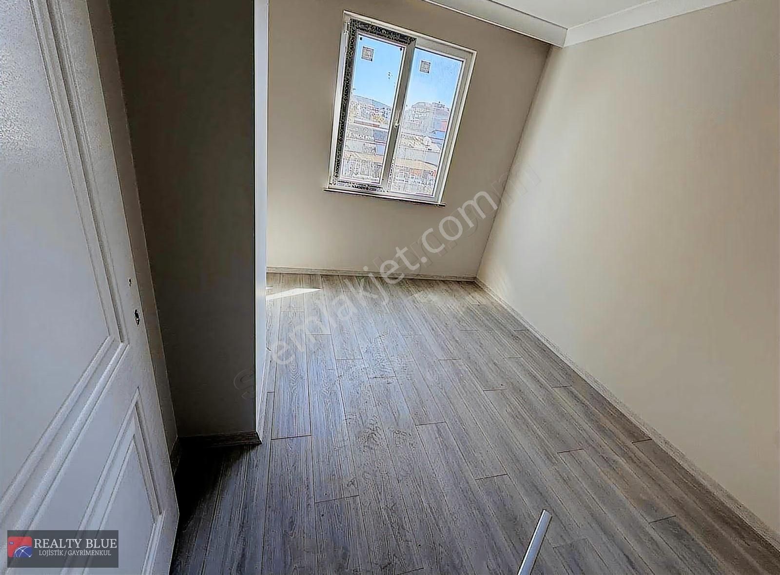 Adil Mh 2+1 Sıfır Lüx Mükemmel Konumda 4.kat - Görsel 14