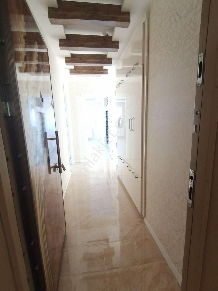 Adana Sarıçam Çarkıparede Hanzade Arkası Hasarsız İskanlı 3 Bloklu Sitede Doğalgazlı E.banyo 3+1 - Görsel 12