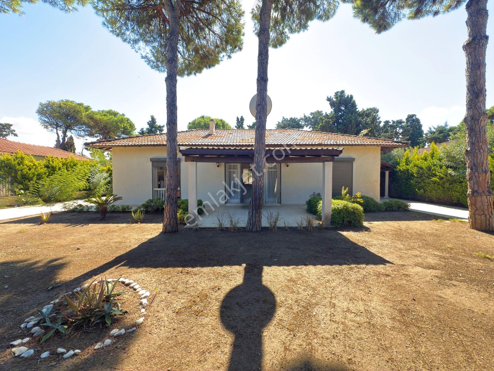 Çeşme Şantiye Pilaj Evlerinde Satılık Villa - Görsel 6