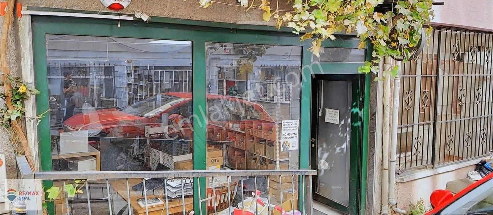 Kadıköy Yeldeğirmeni'nde Yatırıma Uygun Fırsat Dükkan