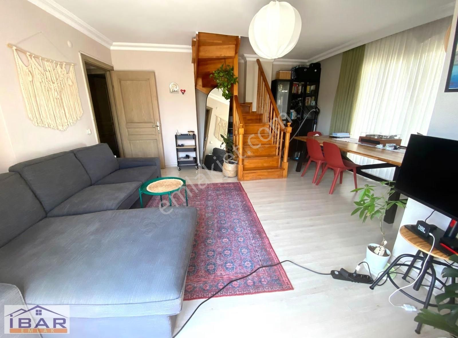 Küçükyalı Metroya Yakın 2010 Yapımı 2+1 Teraslı Dublex - Görsel 9