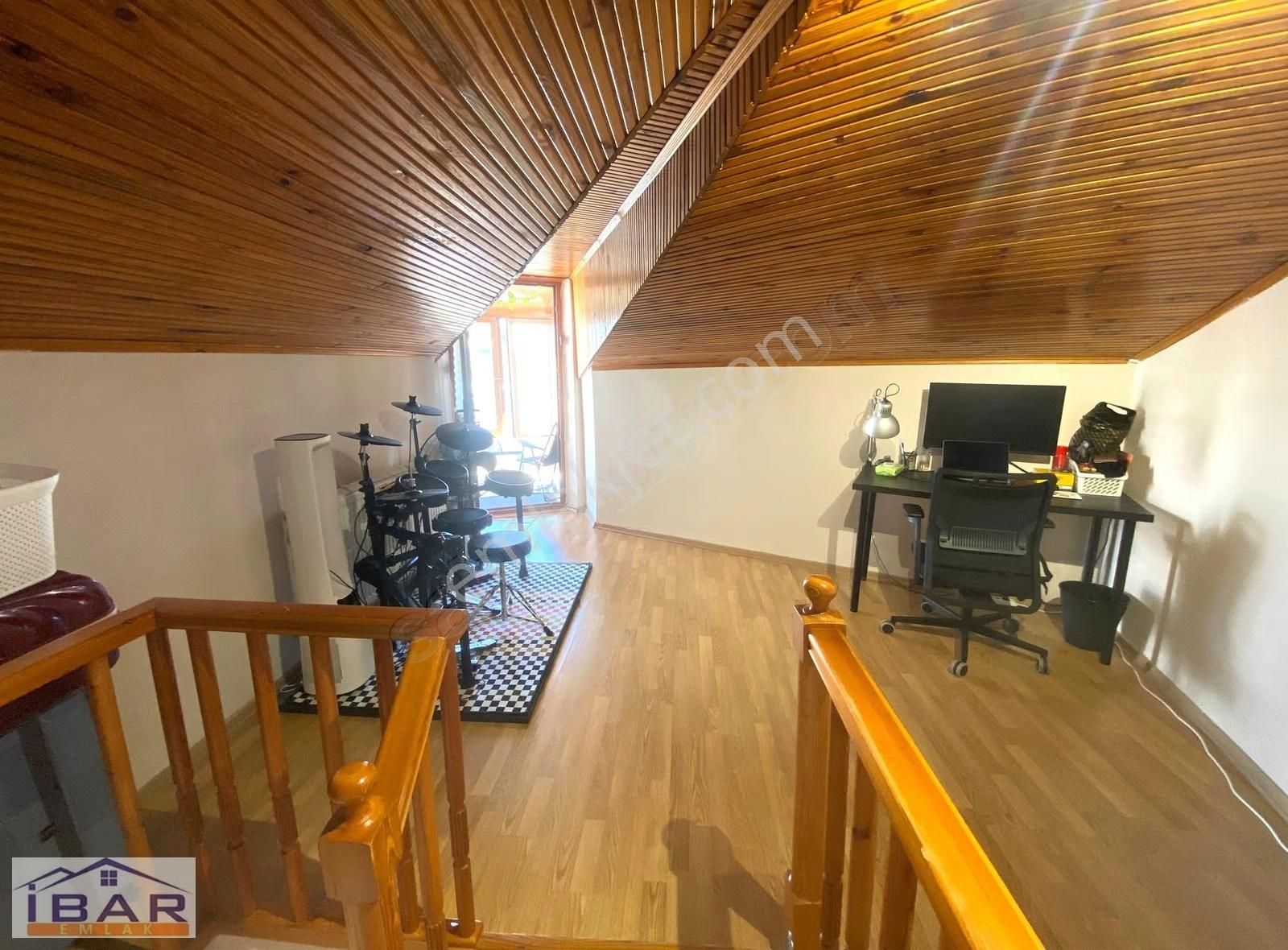 Küçükyalı Metroya Yakın 2010 Yapımı 2+1 Teraslı Dublex - Görsel 15