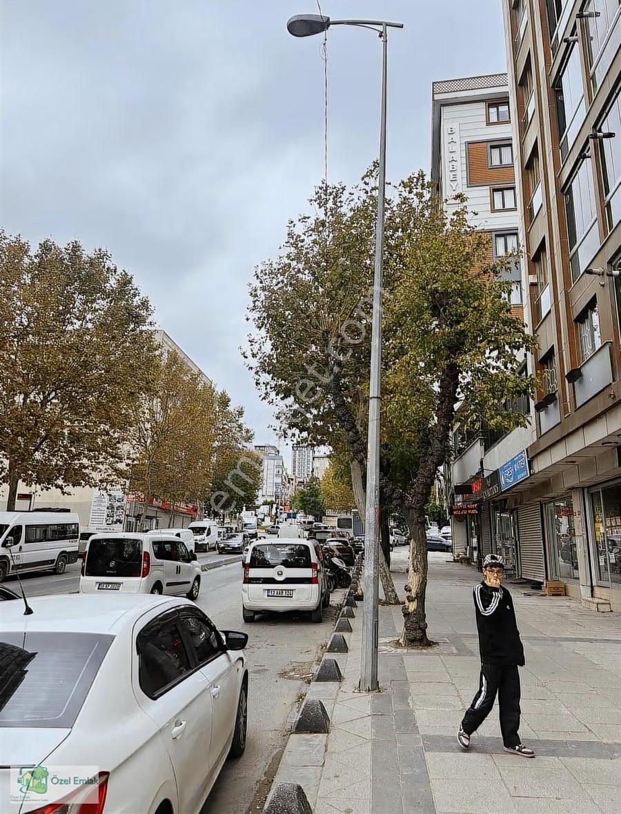 Özel Emlak'tan Cadde Üzeri Satılık Dükkan - Görsel 6