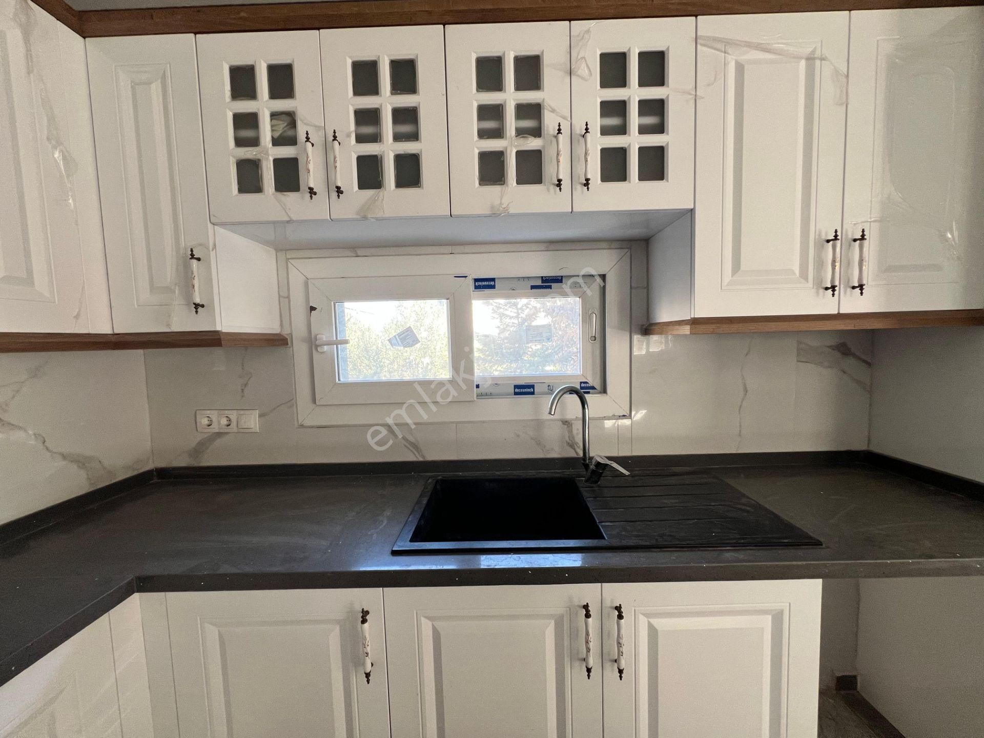 Seferihisar Akarca – Elmastaş Mevkiinde Tam Müstakil 4+1 Deniz Manzaralı Villa - Görsel 16