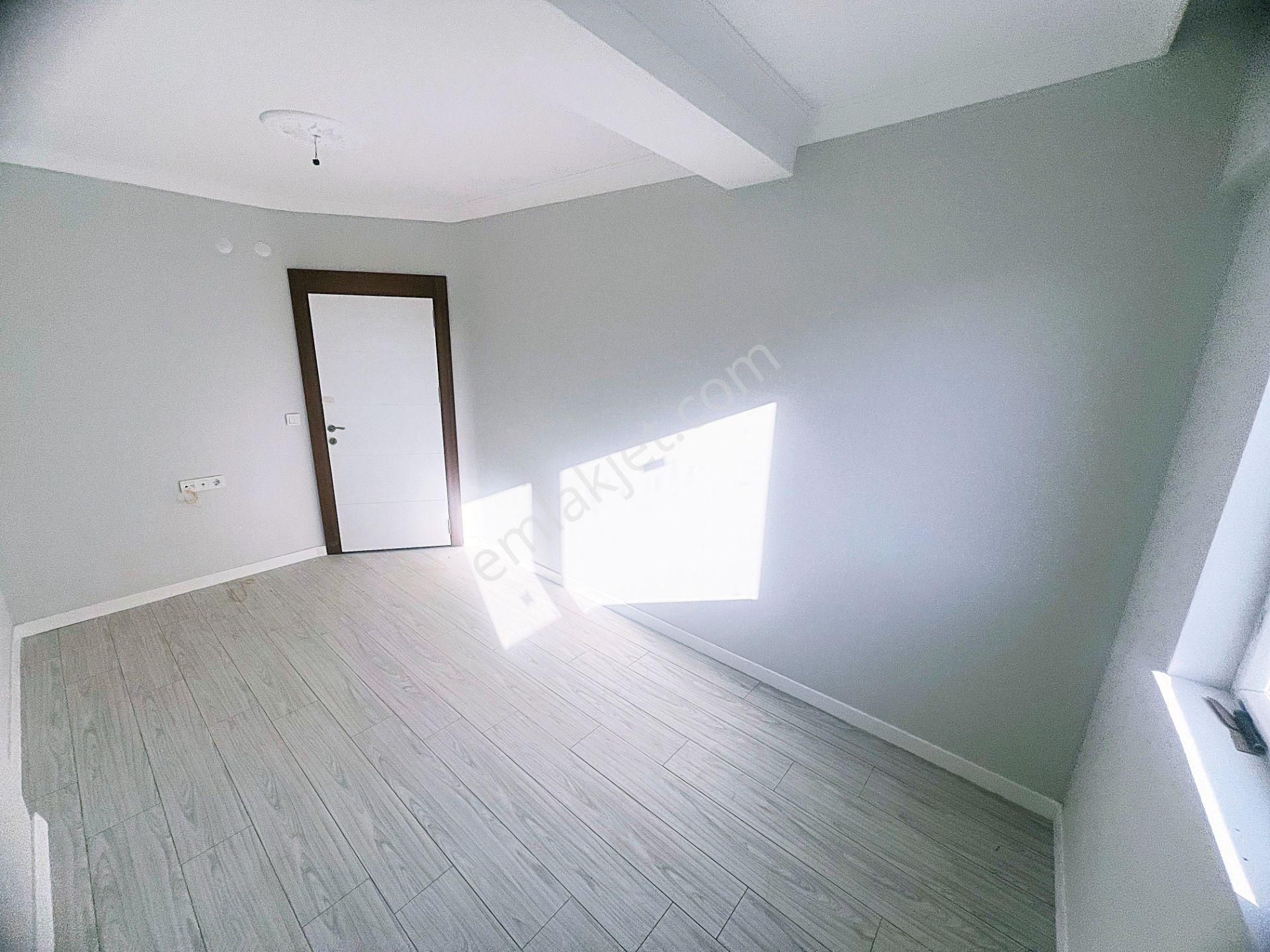 Cihandan Karşıyaka Şehit Hakan Parlak Cad Yakını 2+1 Sıfır Daire - Görsel 17