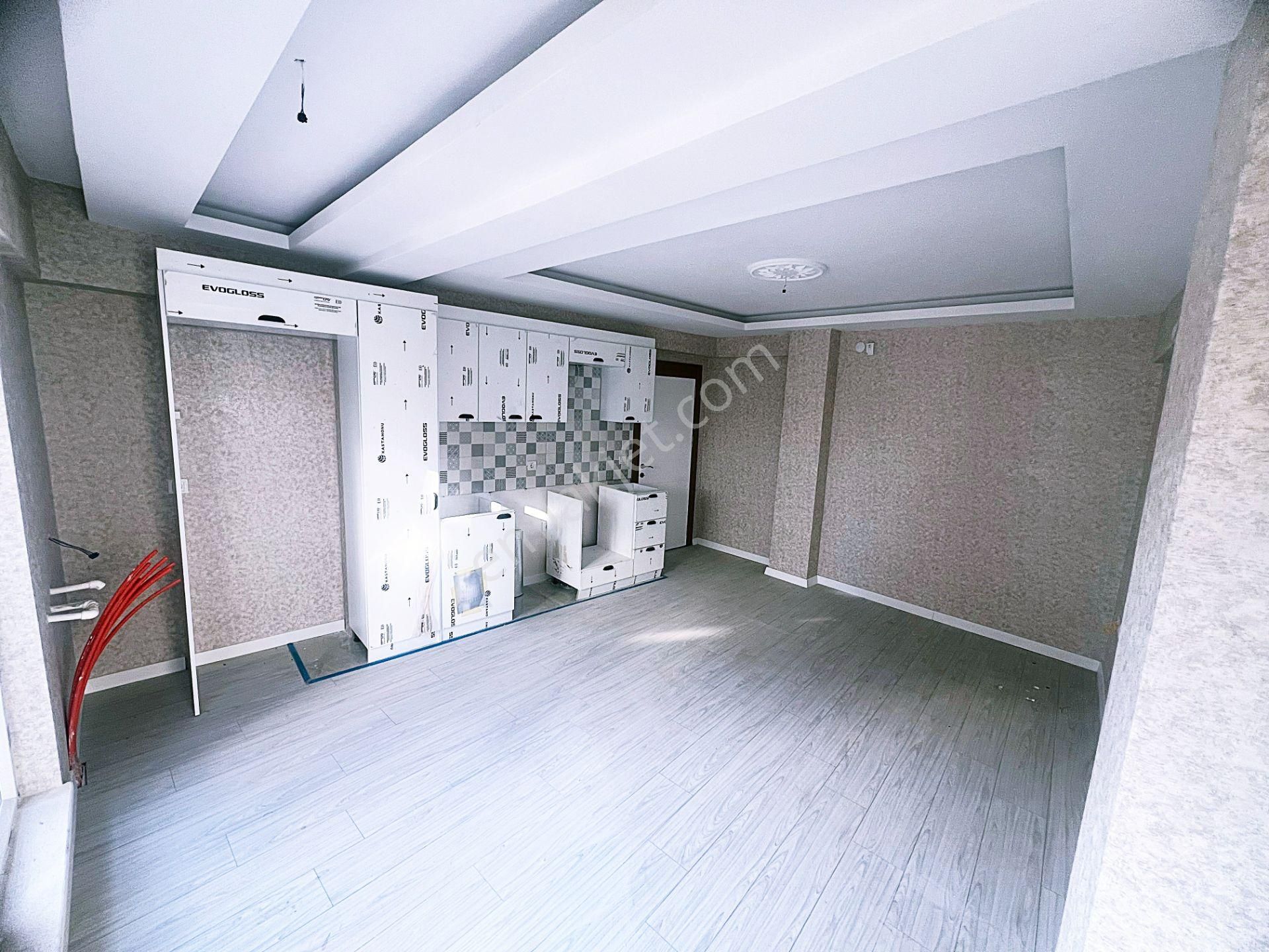 Cihandan Karşıyaka Şehit Hakan Parlak Cad Yakını 2+1 Sıfır Daire - Görsel 7