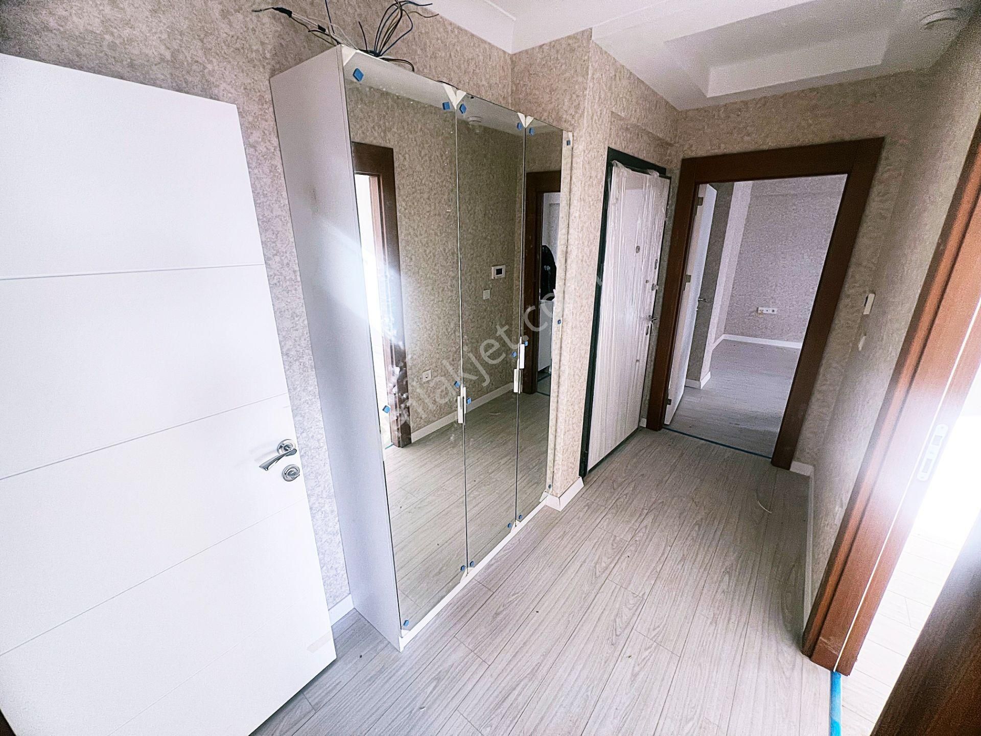 Cihandan Karşıyaka Şehit Hakan Parlak Cad Yakını 2+1 Sıfır Daire - Görsel 23