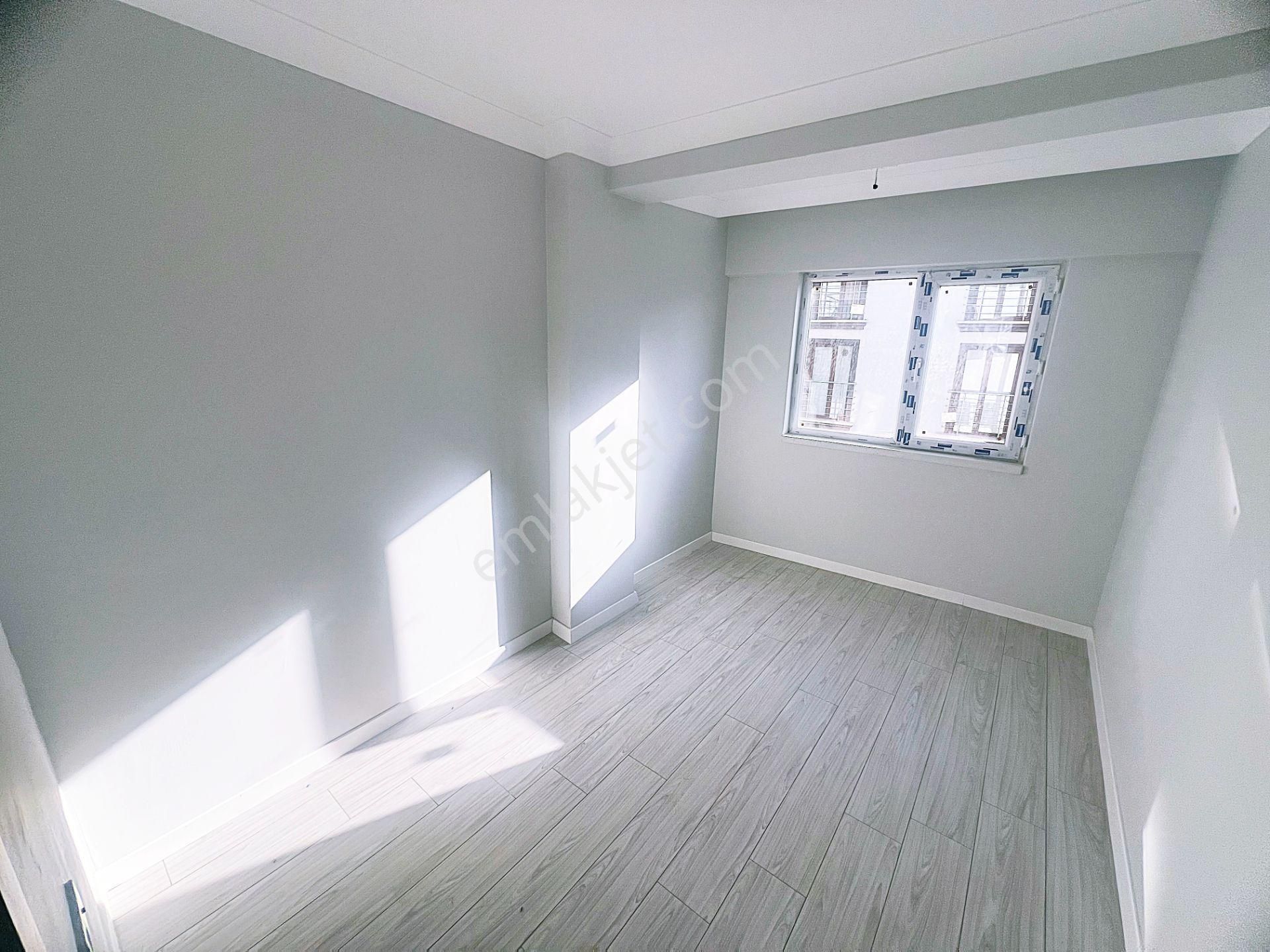 Cihandan Karşıyaka Şehit Hakan Parlak Cad Yakını 2+1 Sıfır Daire - Görsel 9