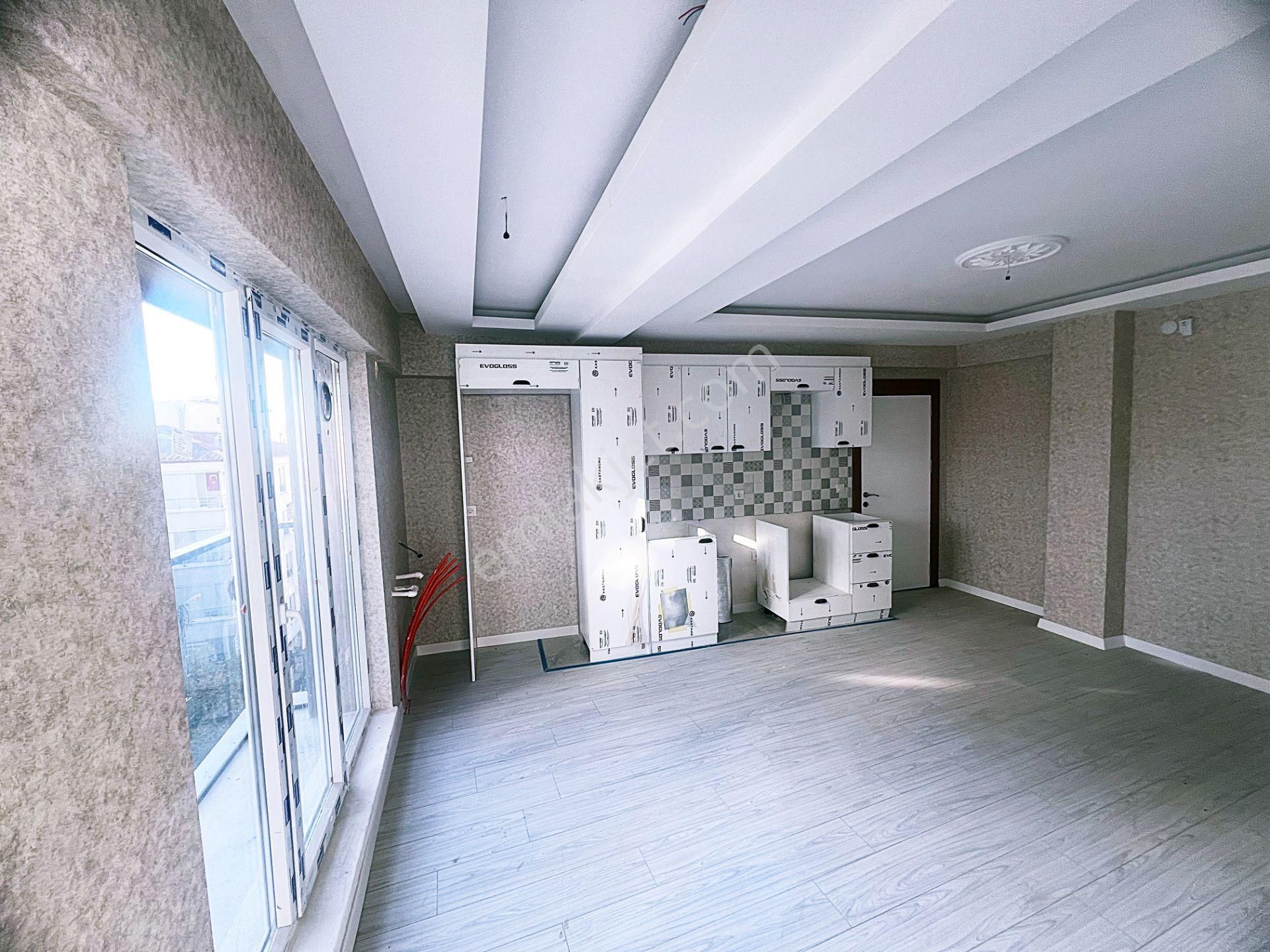 Cihandan Karşıyaka Şehit Hakan Parlak Cad Yakını 2+1 Sıfır Daire - Görsel 6