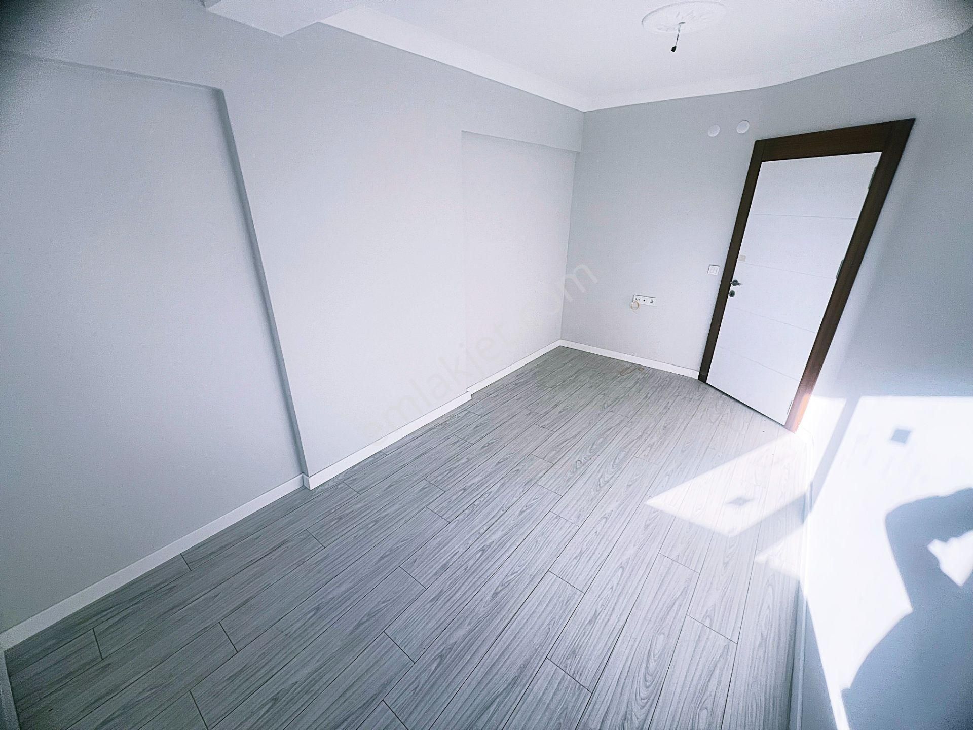 Cihandan Karşıyaka Şehit Hakan Parlak Cad Yakını 2+1 Sıfır Daire - Görsel 15