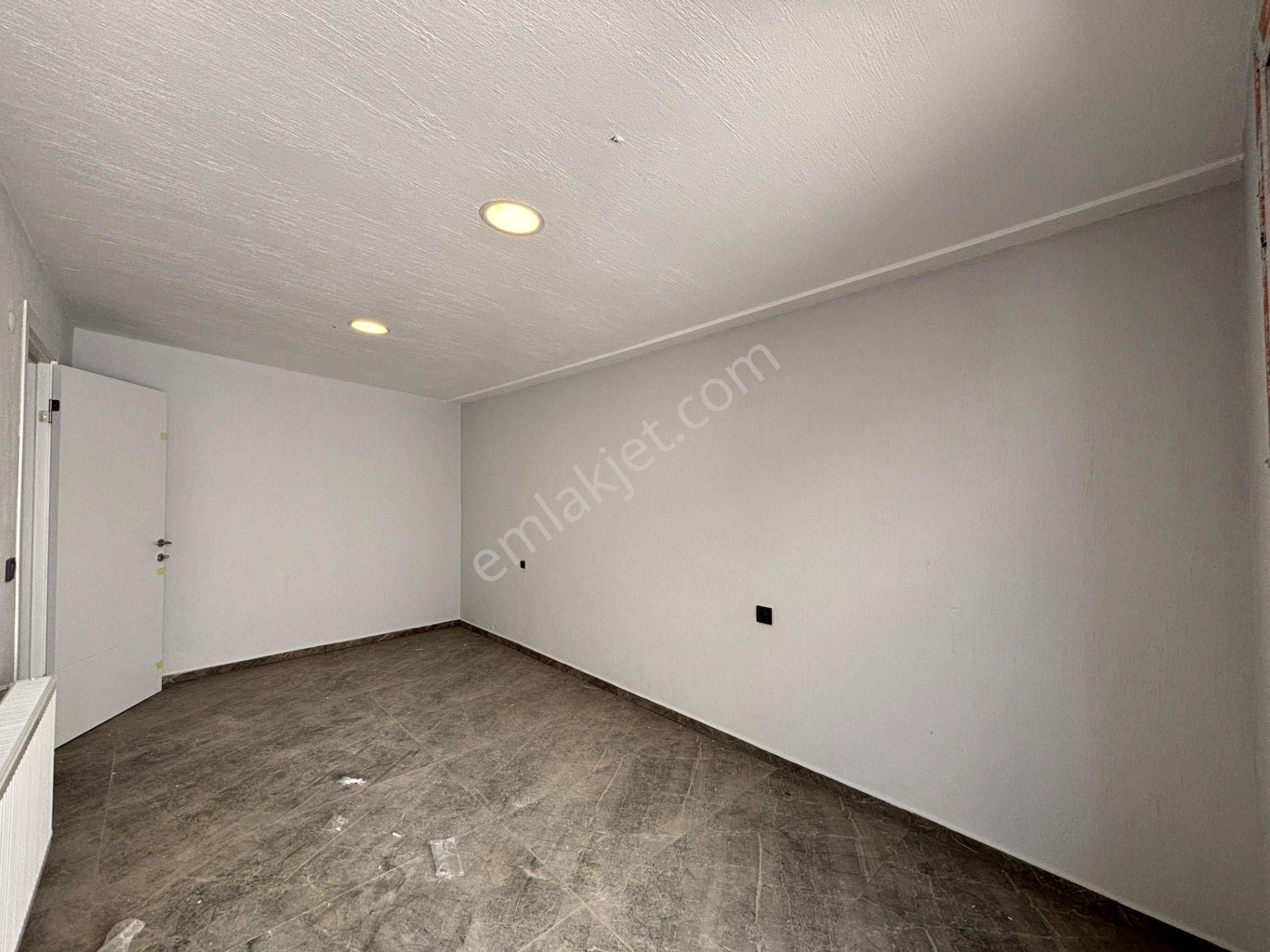 Seferihisar Gözsüzler’de Bahçe Kullanımlı Ve Ardiyeli Kiralık 2+1 Daire - Görsel 21