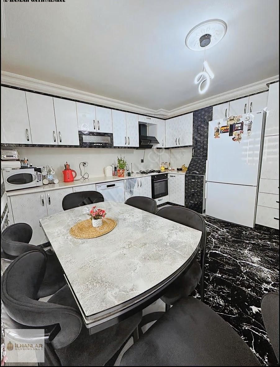 Çiğdemtepe Mah. Katta 190 Metre Kare Satılık Masrafsız Daire - Görsel 7