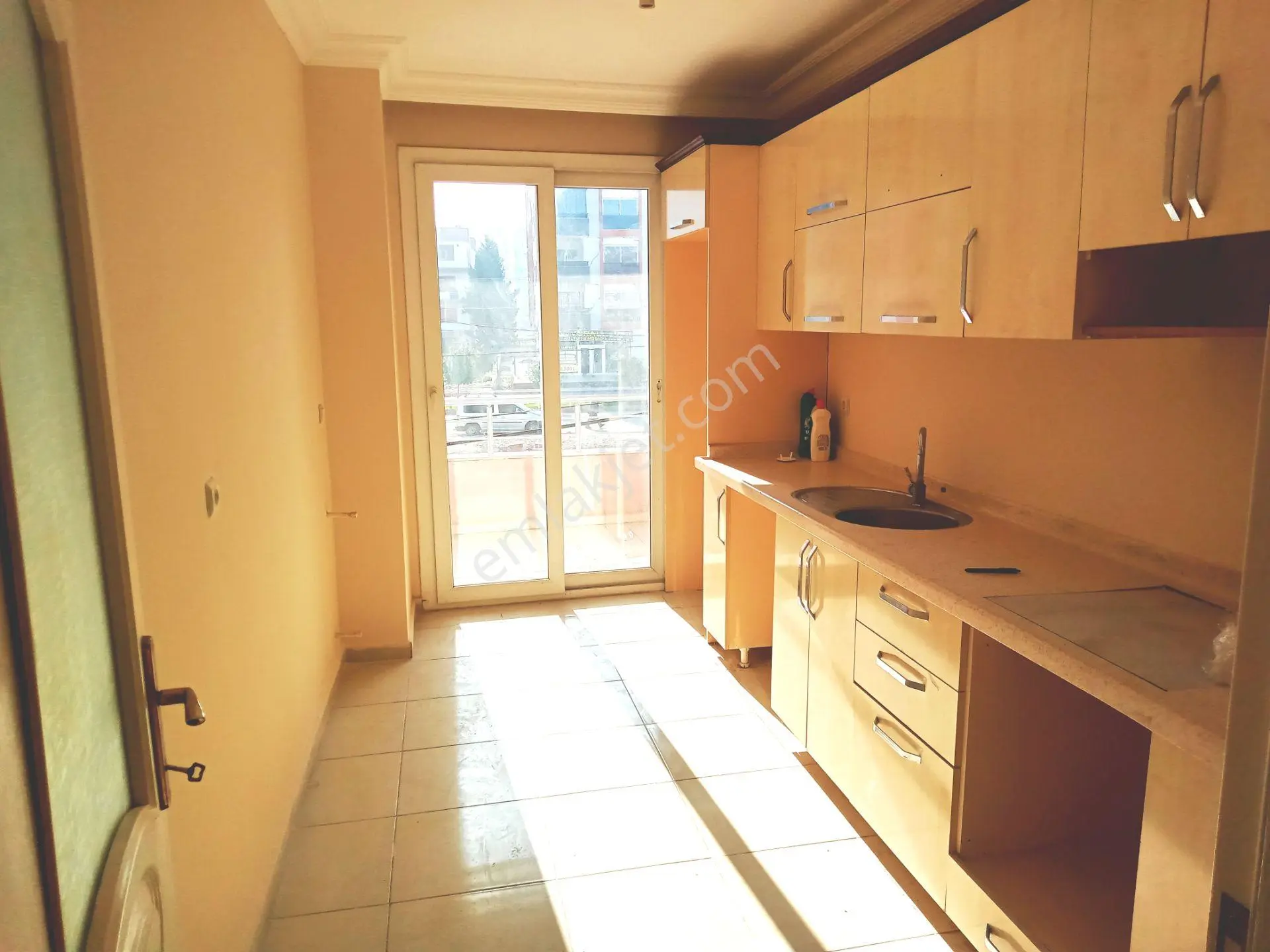 Karaağaç Konarlı Mahallesinde Gürsel Mevkisinde Kiracılı Ara Kat Temiz Satılık Daire - Görsel 3