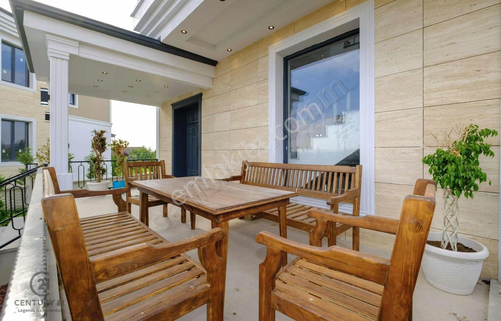 Gölbaşı Bahçelievlerde Göl Manzaralı Yan Yana 2 Lüks Villa - Görsel 5