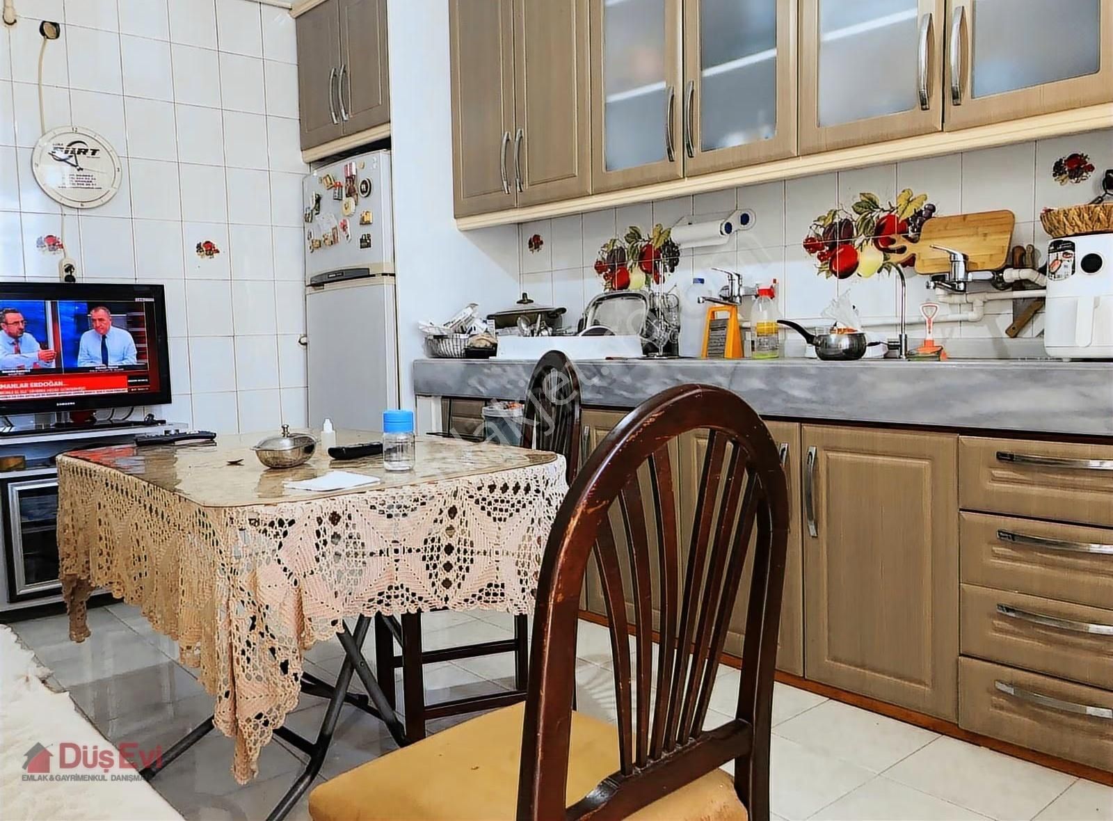 Bağcılar Çınar Mah.3+1 Büyük Ferah Daire - Görsel 10