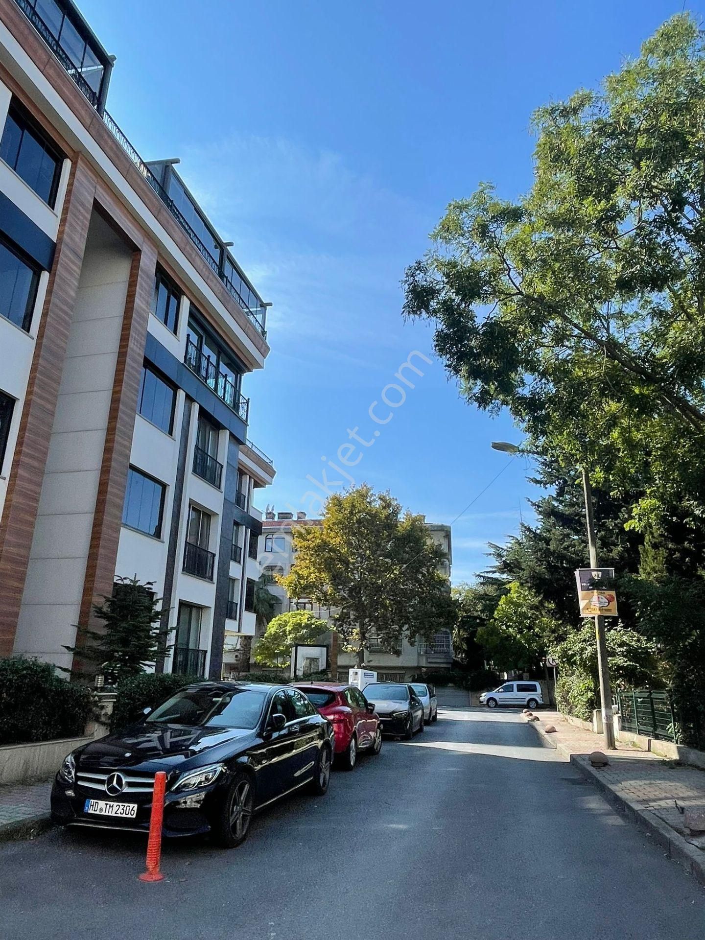 Çizme Gayrimenkul'den Yeşilköy'de Genç Binada 4+2 Dubleks