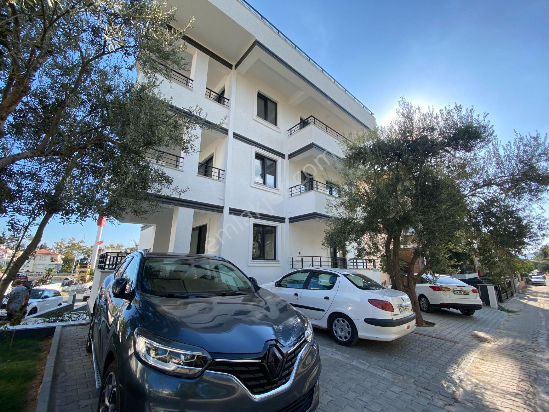 Altınoluk İlkbahar'dan Denize 140mt Çarşıya 5dk Sıfır Binada Ortakat 2+1 Daire - Görsel 2