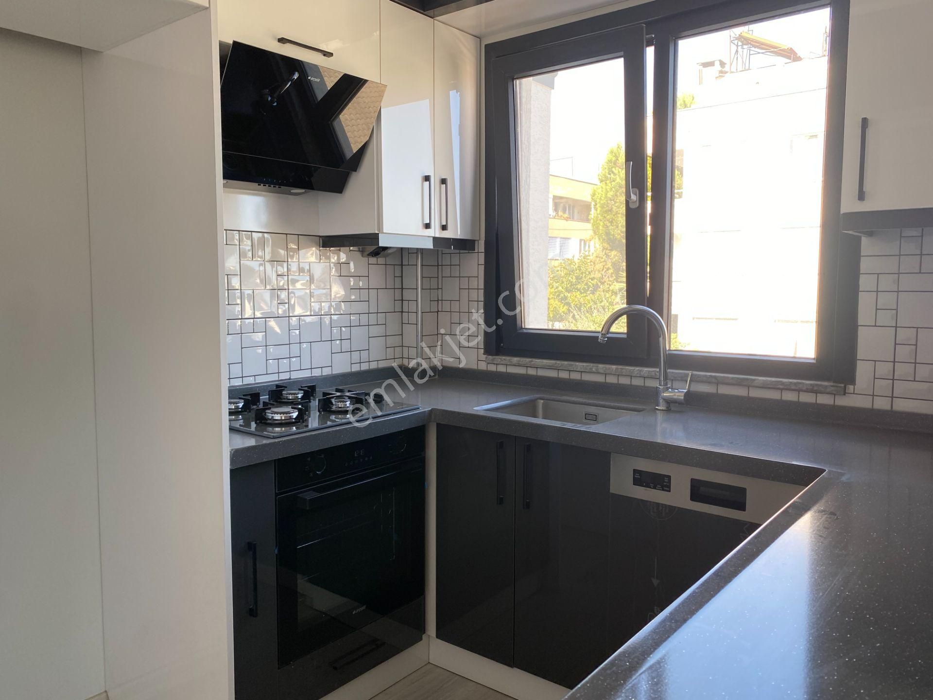 Altınoluk İlkbahar'dan Denize 140mt Çarşıya 5dk Sıfır Binada Ortakat 2+1 Daire - Görsel 8