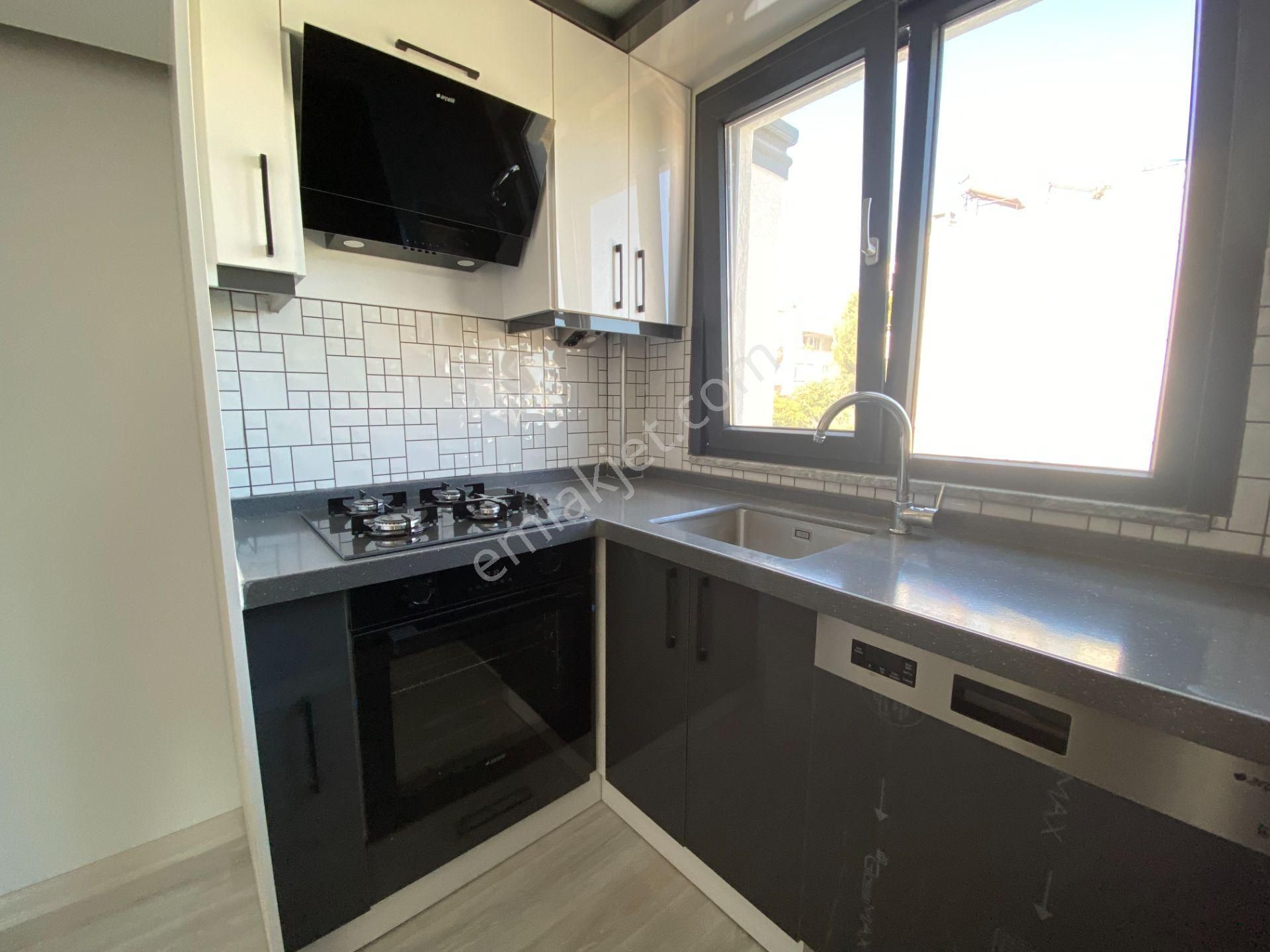 Altınoluk İlkbahar'dan Denize 140mt Çarşıya 5dk Sıfır Binada Ortakat 2+1 Daire - Görsel 11