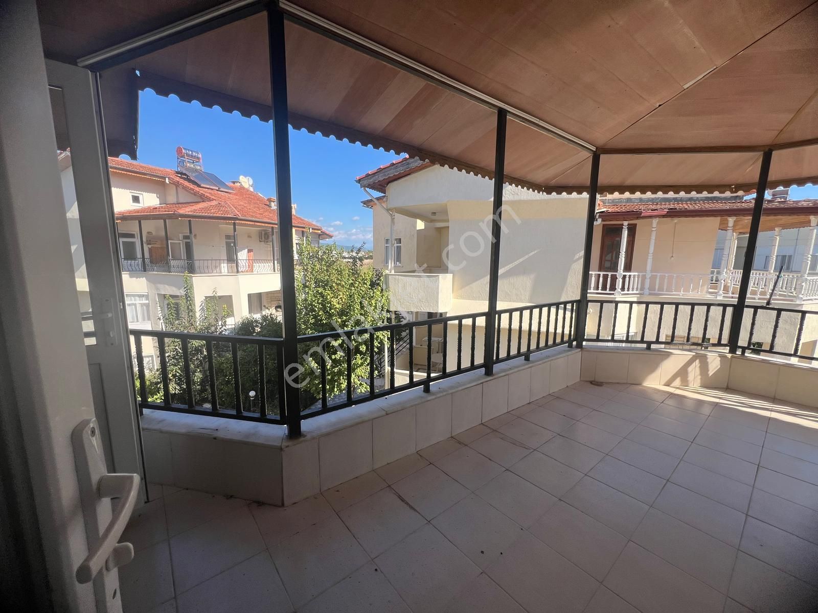 Manavgat Karacalarda Konforlu Ve Havuzlu Satılık Tribleks - Görsel 4