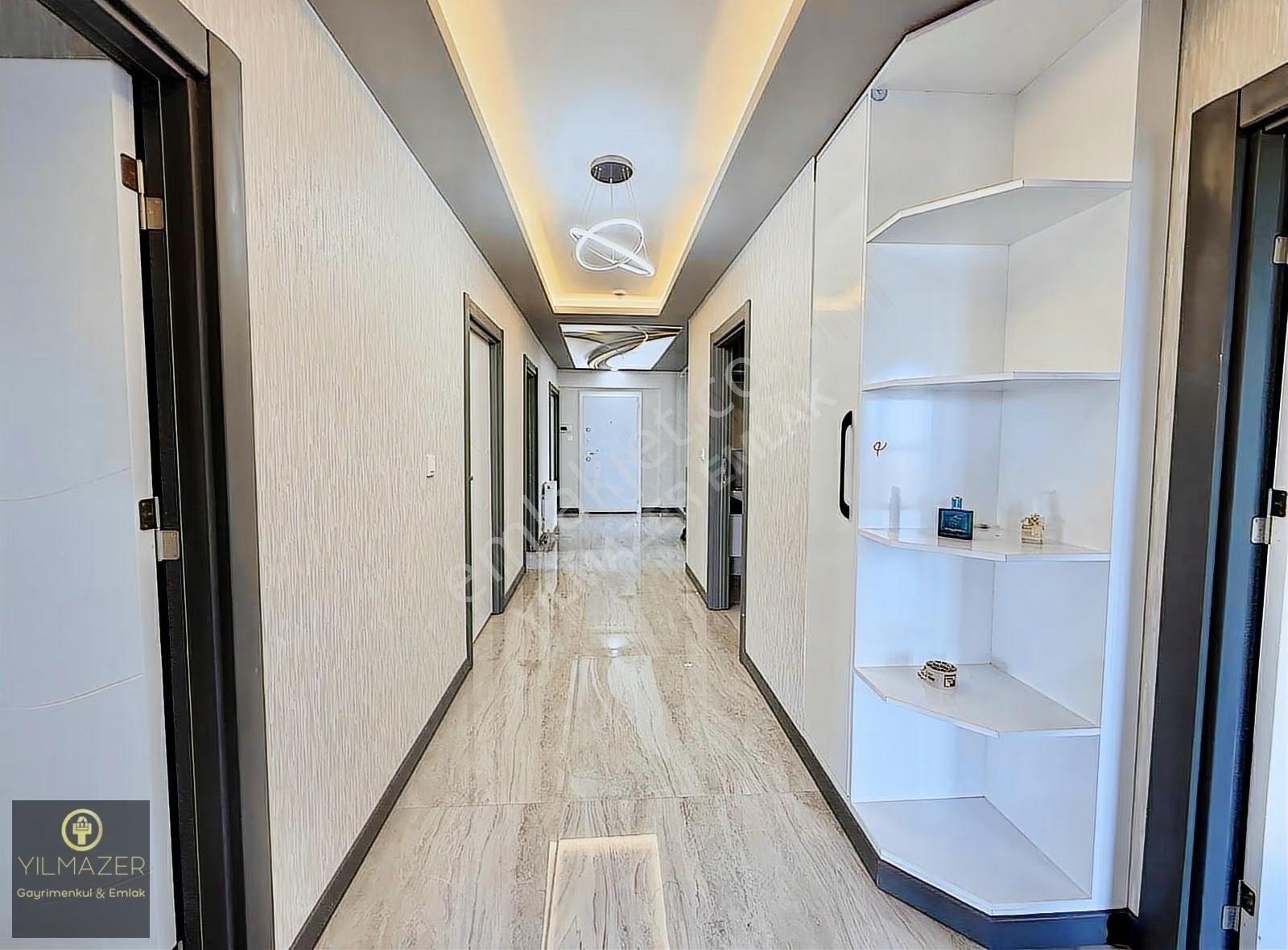 Zarafet, Konum Ve Konfor Bir Arada Bulvar Üzerinde Lüks 4+1 - Görsel 20