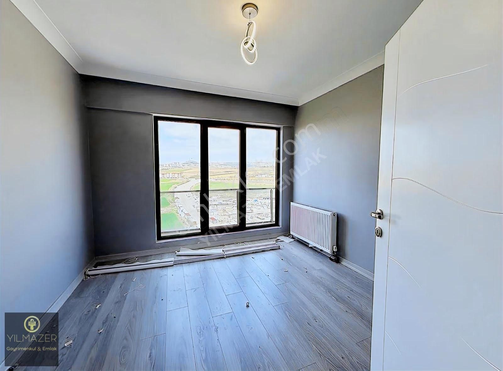 Zarafet, Konum Ve Konfor Bir Arada Bulvar Üzerinde Lüks 4+1 - Görsel 2