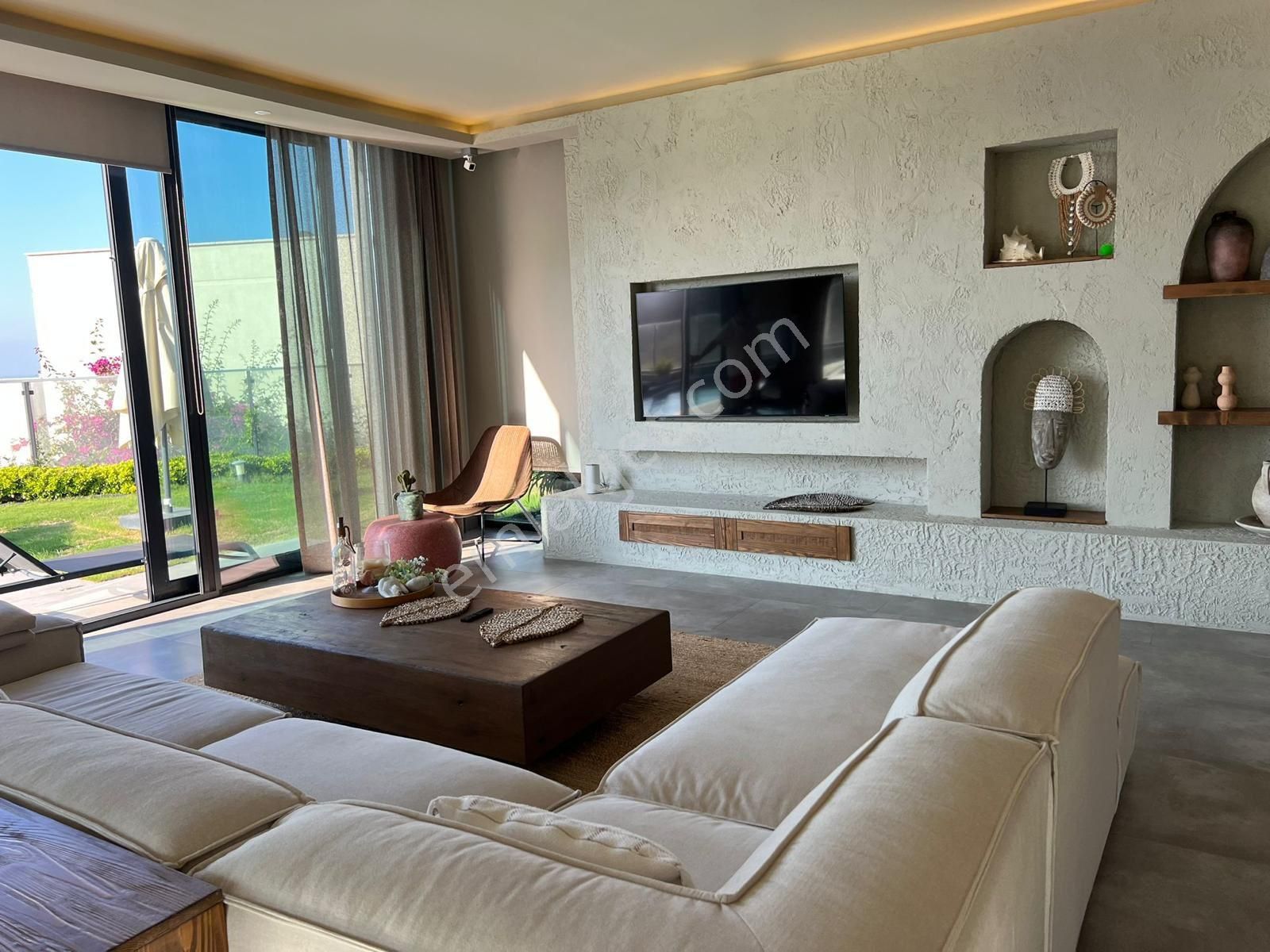 Yalıkavakta Deniz Manzaralı Satılık Modern 4+1 Villa - Görsel 7