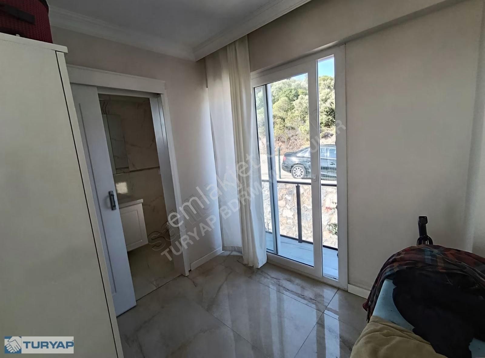 Boğaziçi Adabükü'nde Doğa Ve Göl Manzaralı Muhteşem Villa - Görsel 22