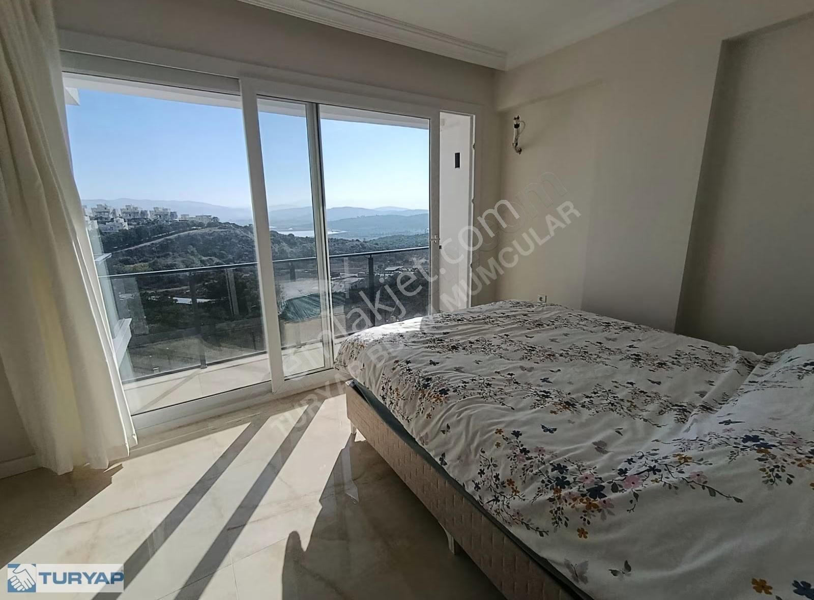 Boğaziçi Adabükü'nde Doğa Ve Göl Manzaralı Muhteşem Villa - Görsel 25