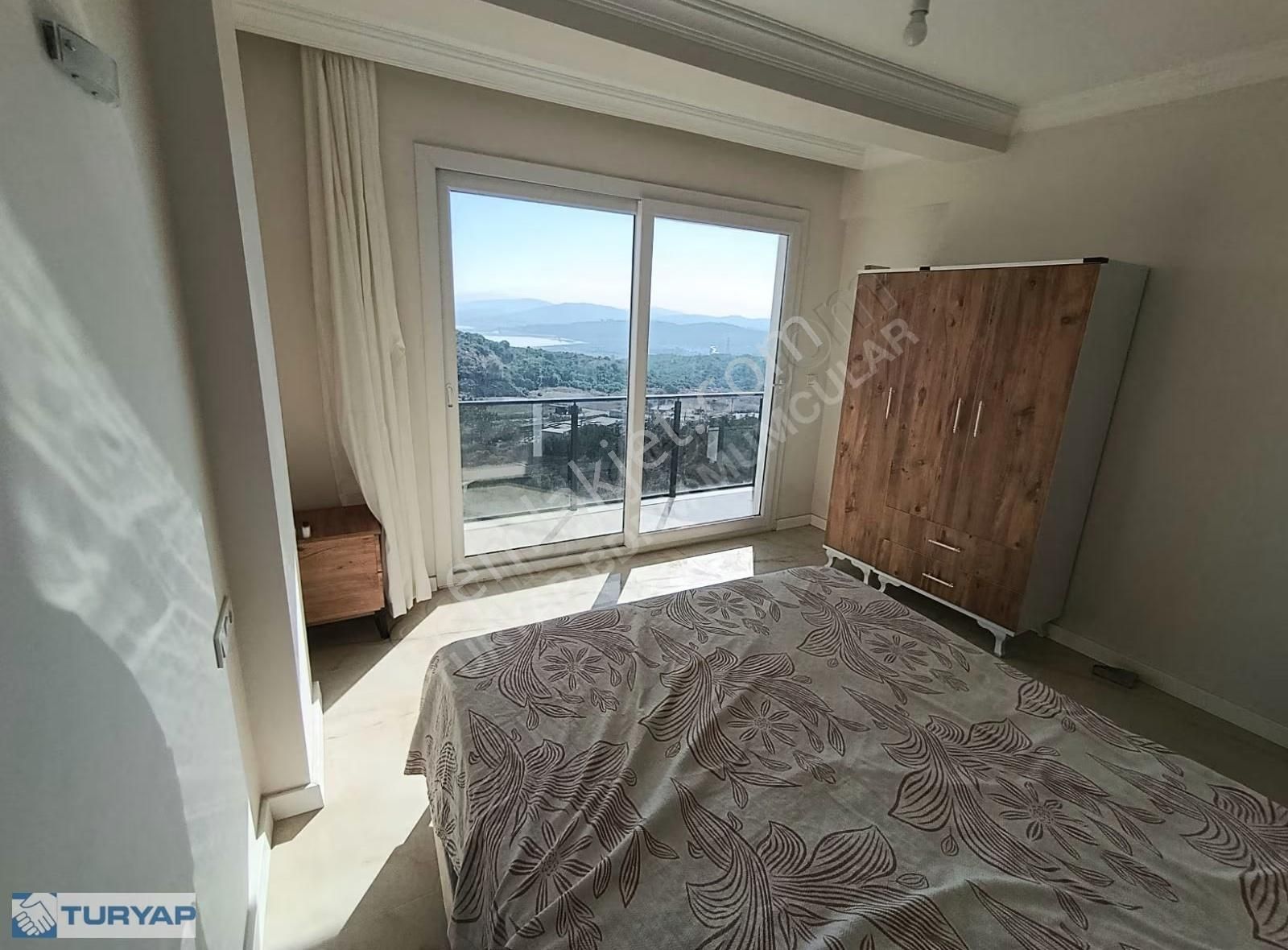 Boğaziçi Adabükü'nde Doğa Ve Göl Manzaralı Muhteşem Villa - Görsel 31