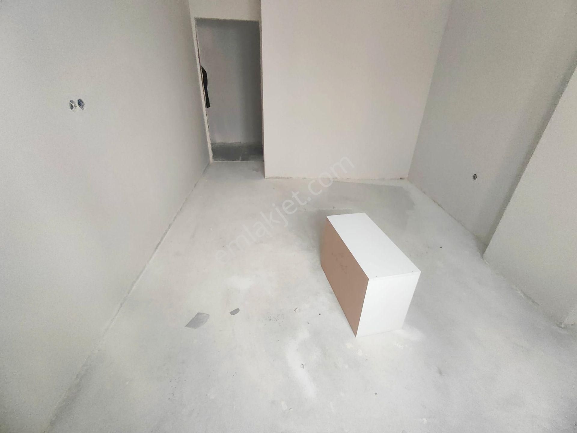 Emlak Dünyasından Altıntepede Kızılay Yakını Satılık 2+1 1.kat - Görsel 12