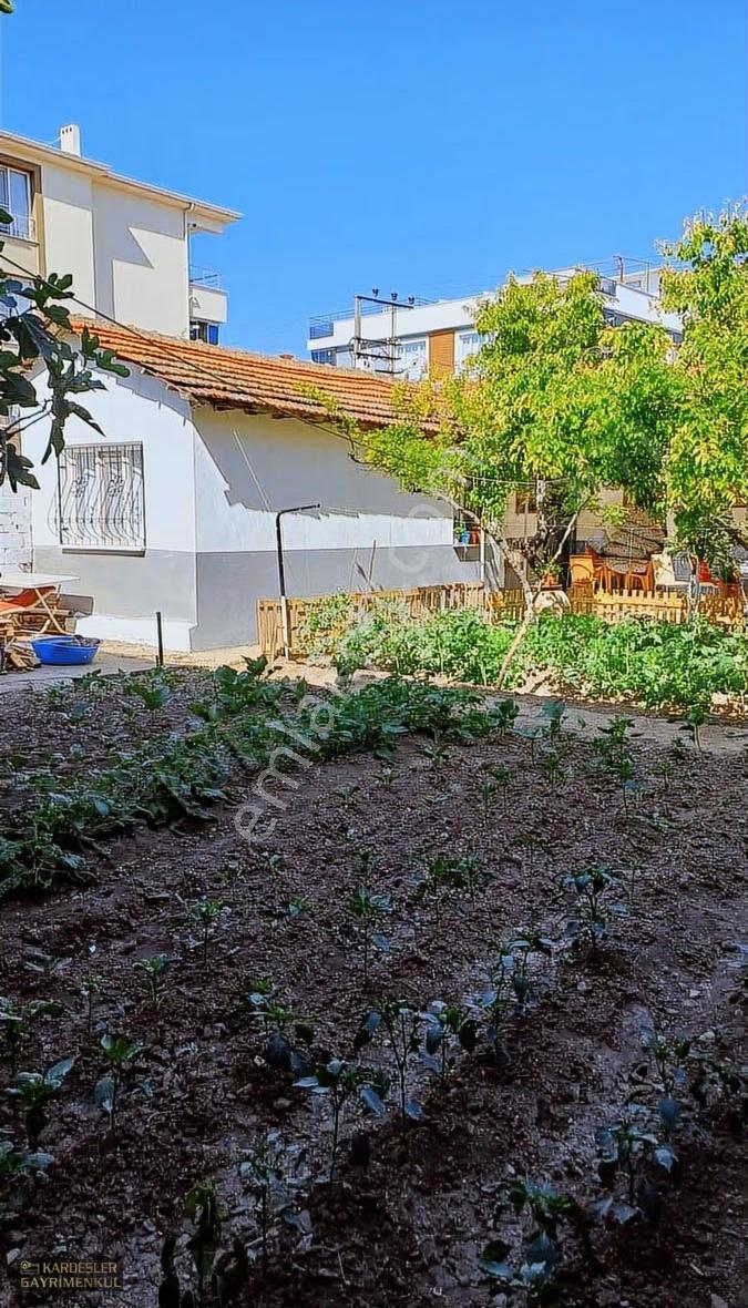 Cumhurıyet Mahallesinde Satılık Müstakil Ev - Görsel 4