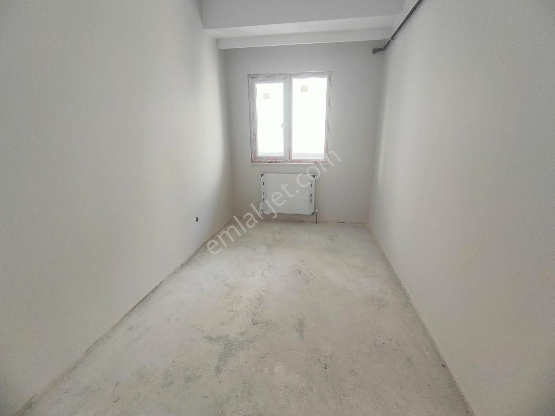 Emlak Dünyasından Altıntepede Kızılay Yakını Satılık 2+1 1.kat - Görsel 6